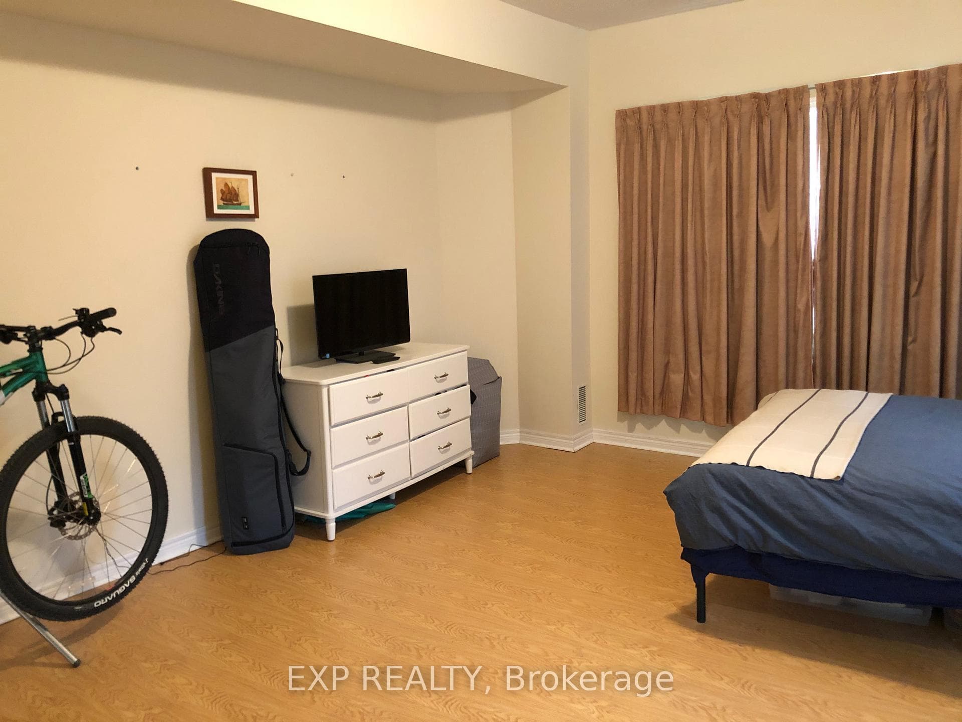 32 Dawson Drive Unit 824 photo 13