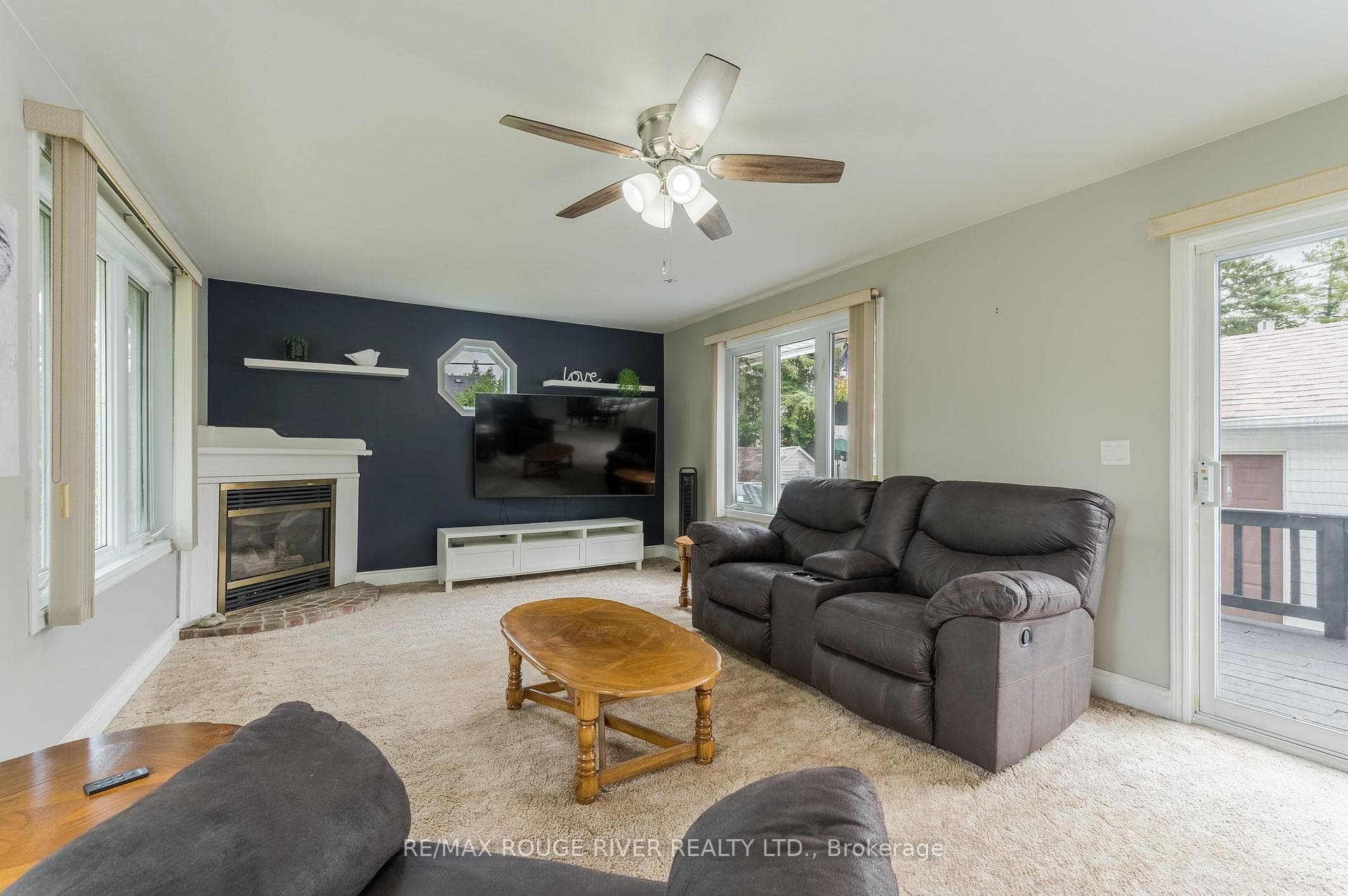 36 Kawartha Drive photo 24