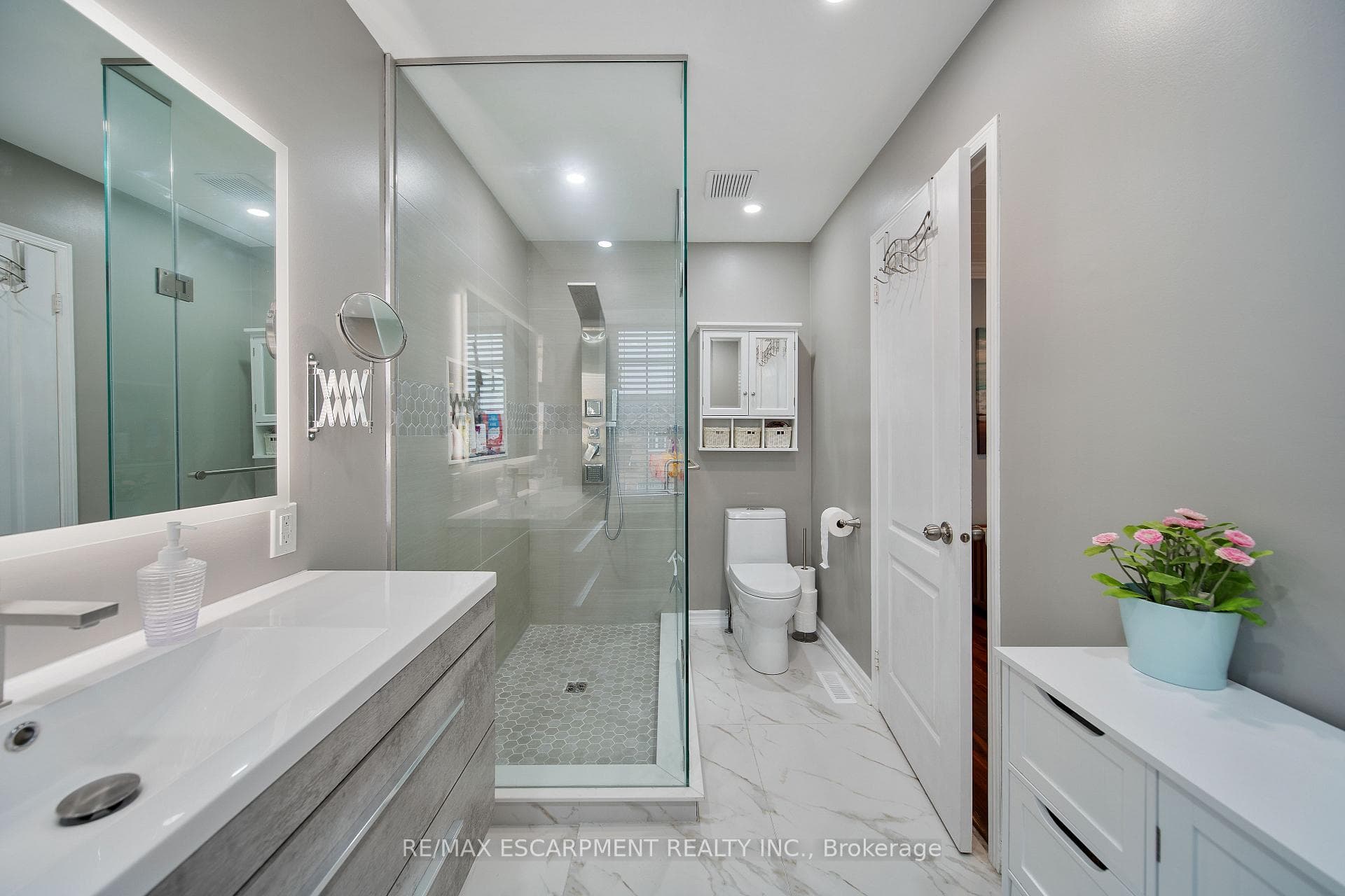2130 Forest Gate Park photo 45