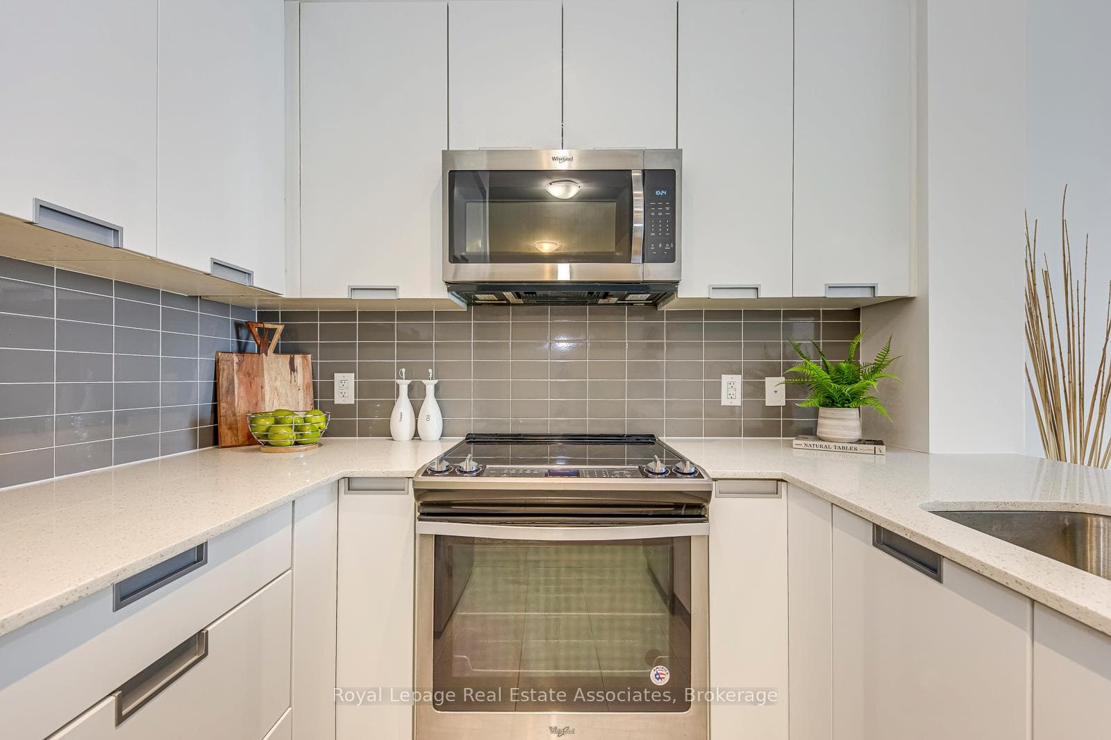 5033 Four Springs Avenue Unit 1416 photo 10