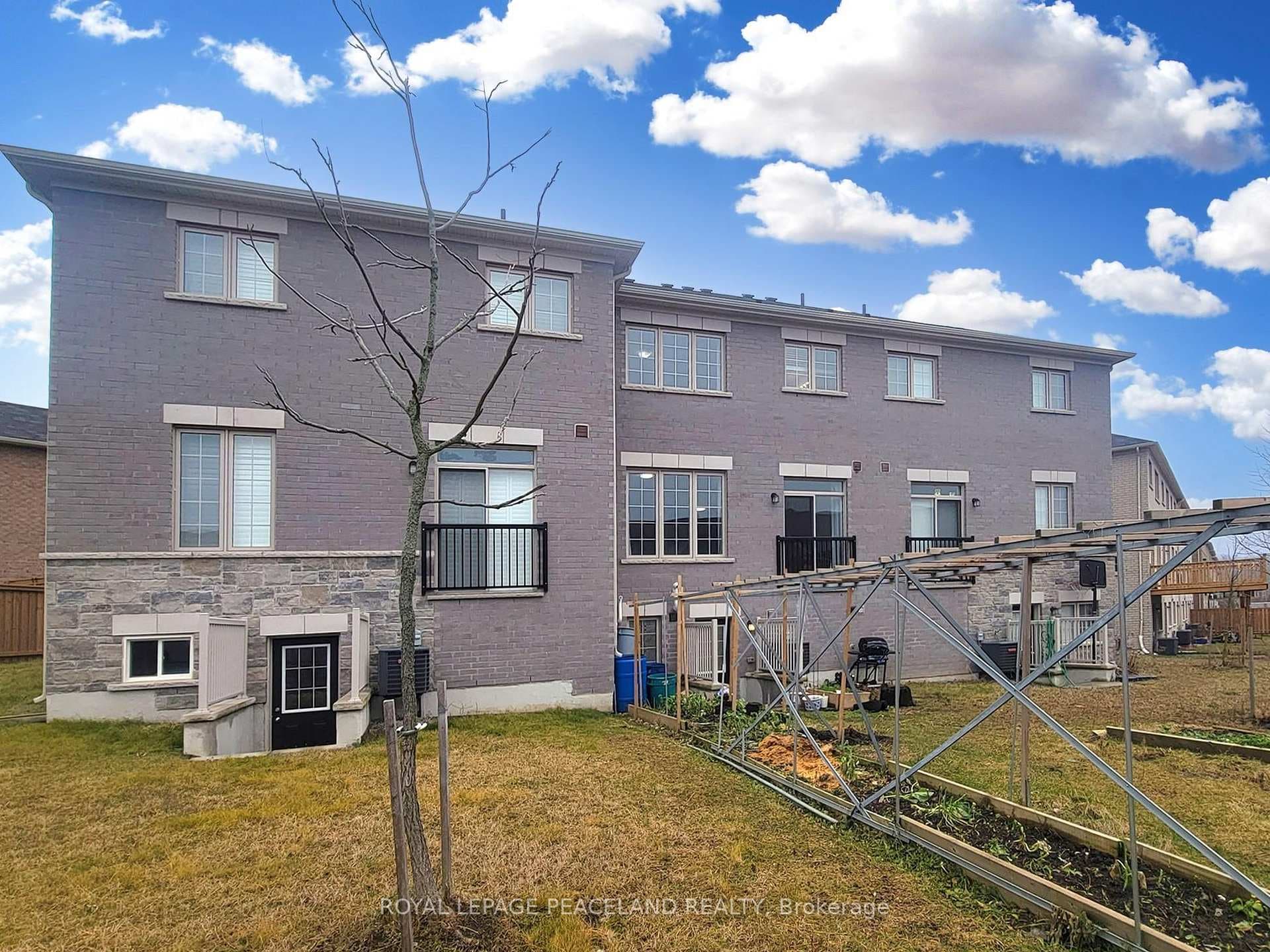 48 Mac Frost Way photo 20