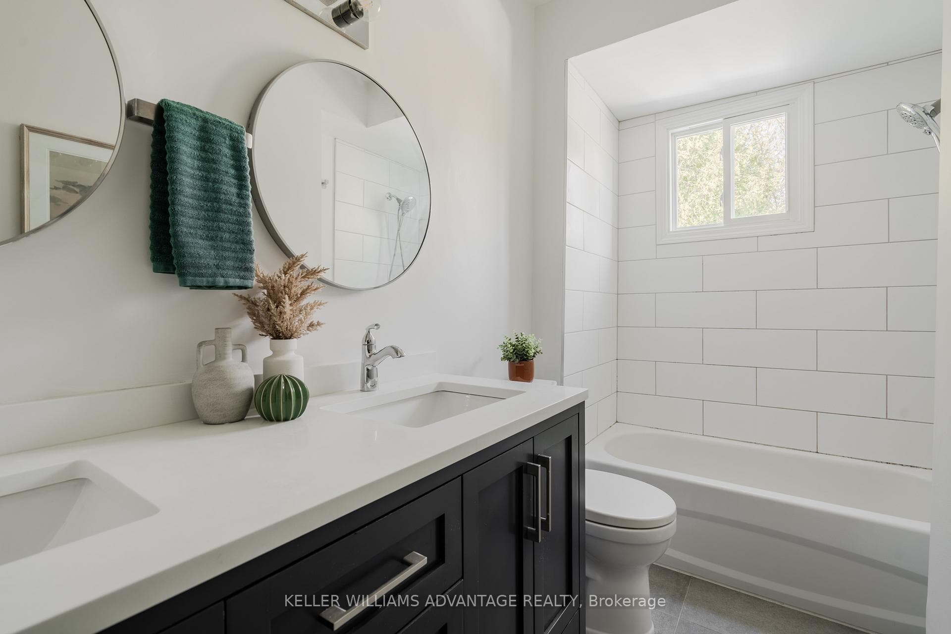 182 Pickering Street photo 21