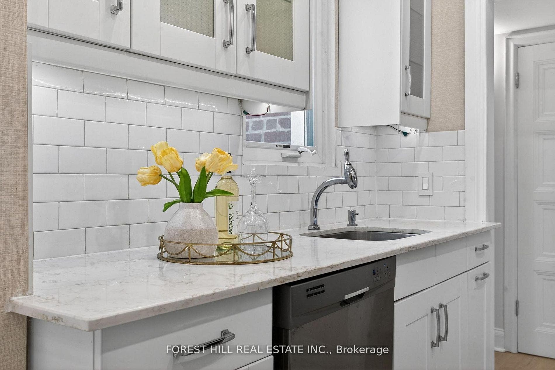 603 Spadina Road photo 14