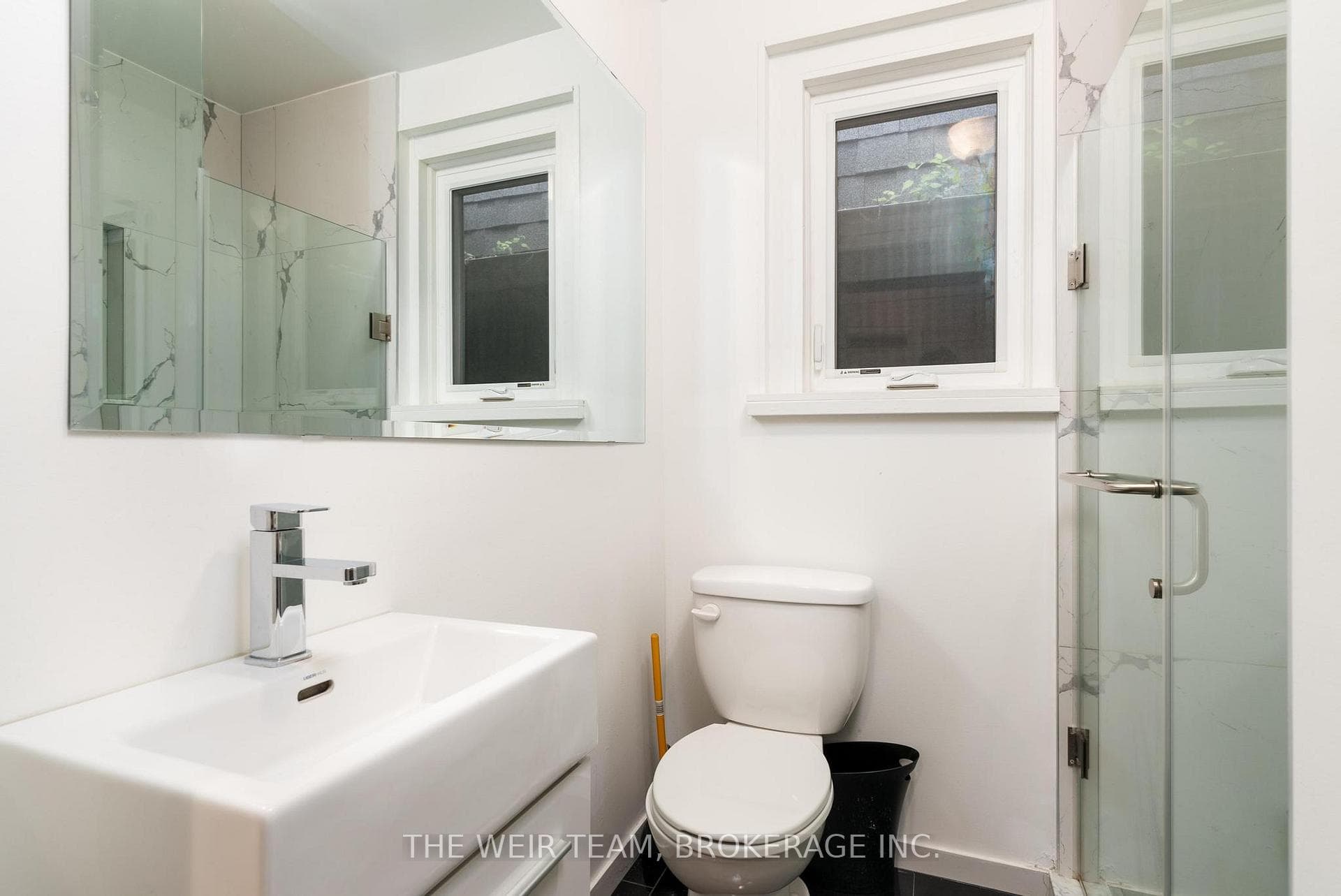1155 Woodbine Avenue photo 13