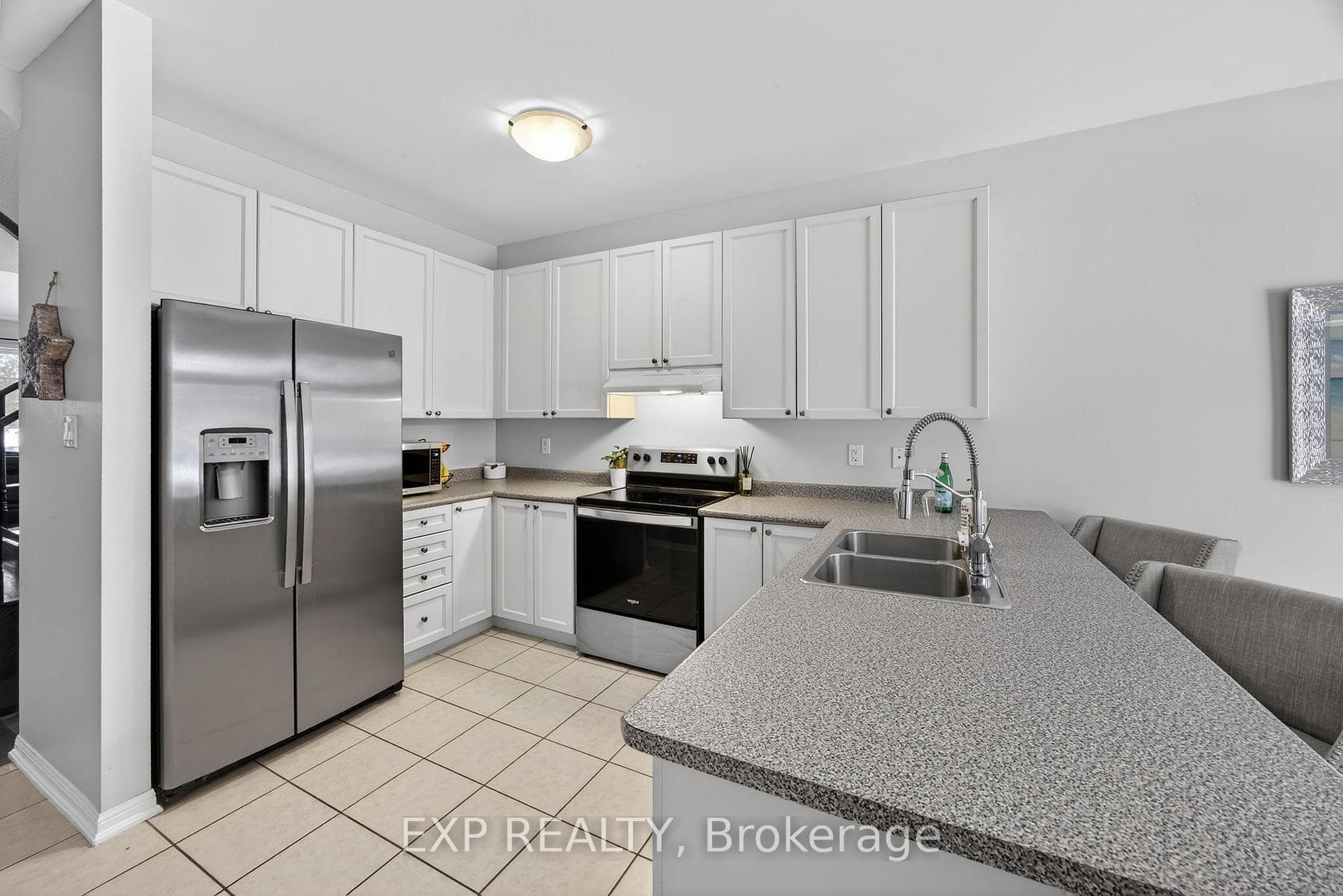 24 Providence Way Unit 4 photo 16