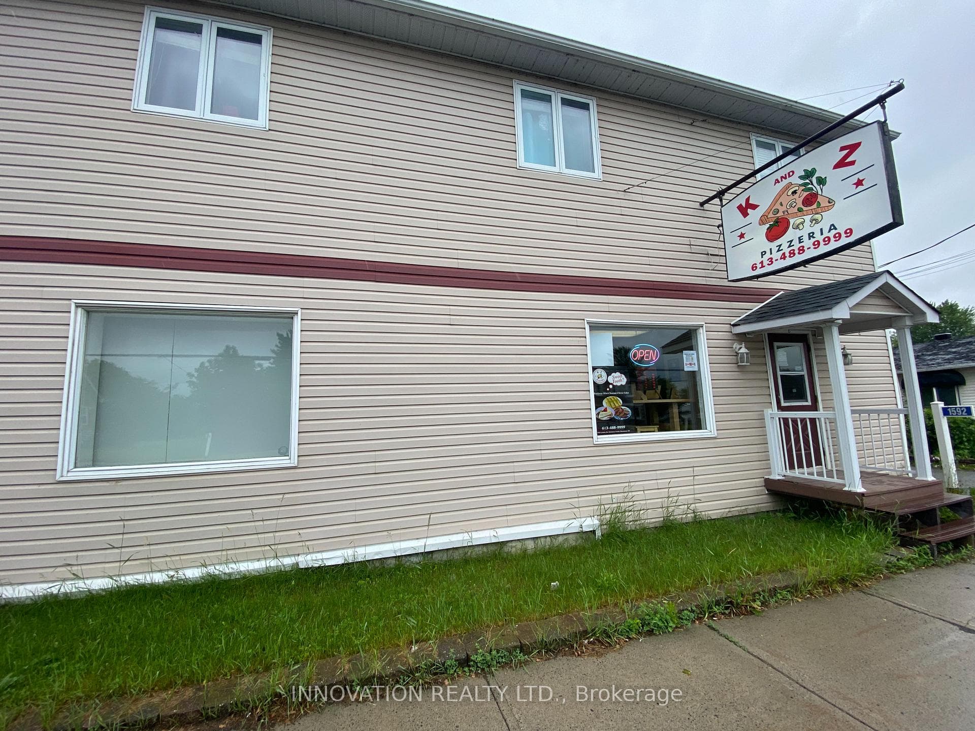 1592 Landry Street photo 4
