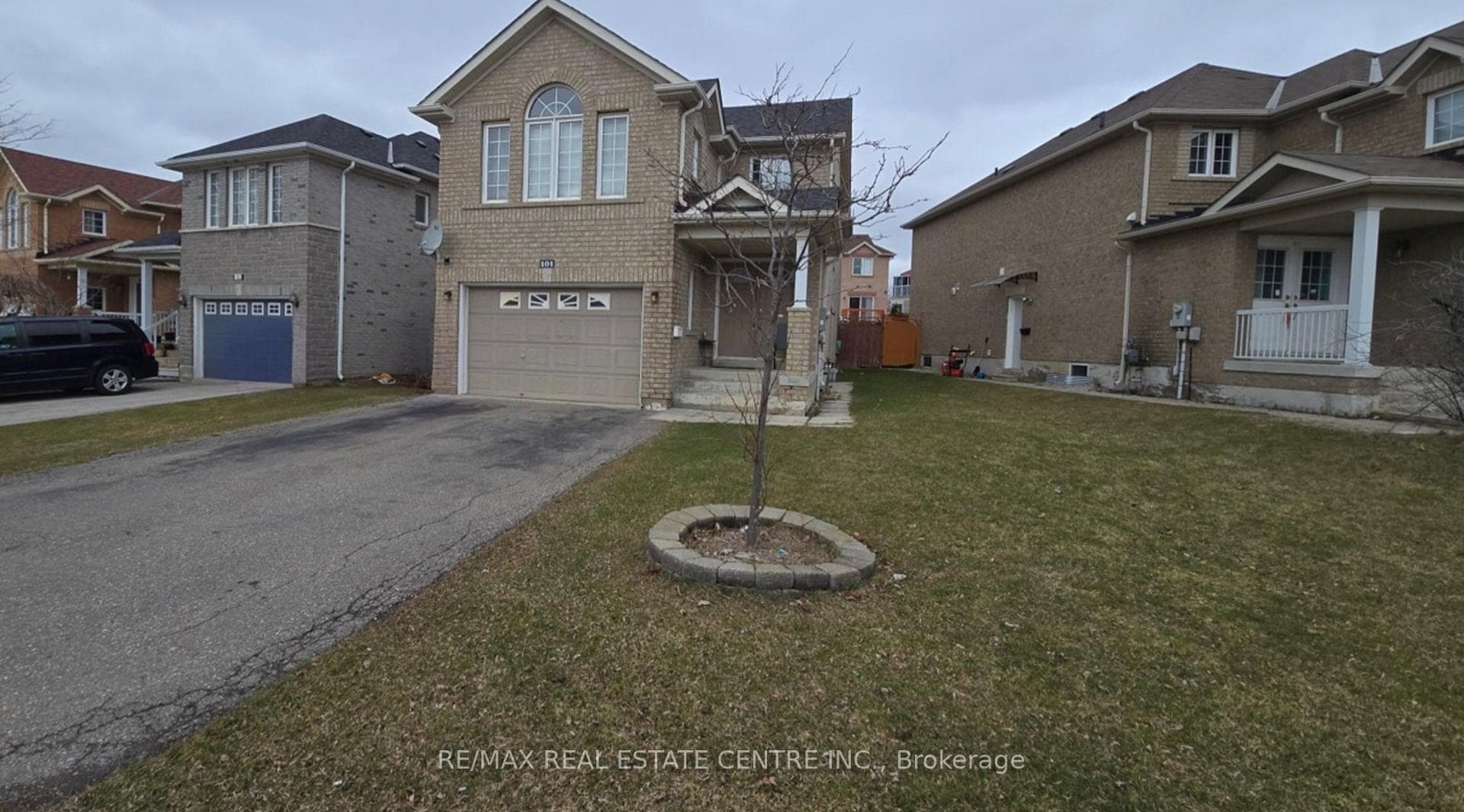 101 Rollingwood Drive photo 3