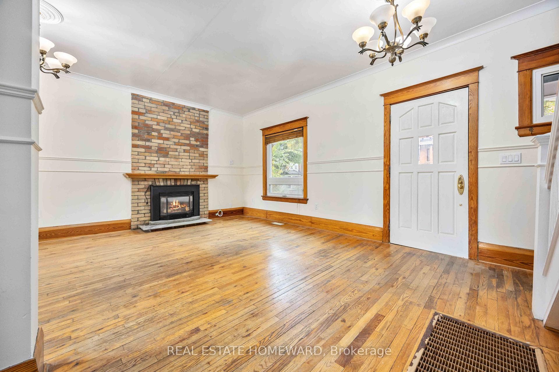 57 Marion Street photo 4