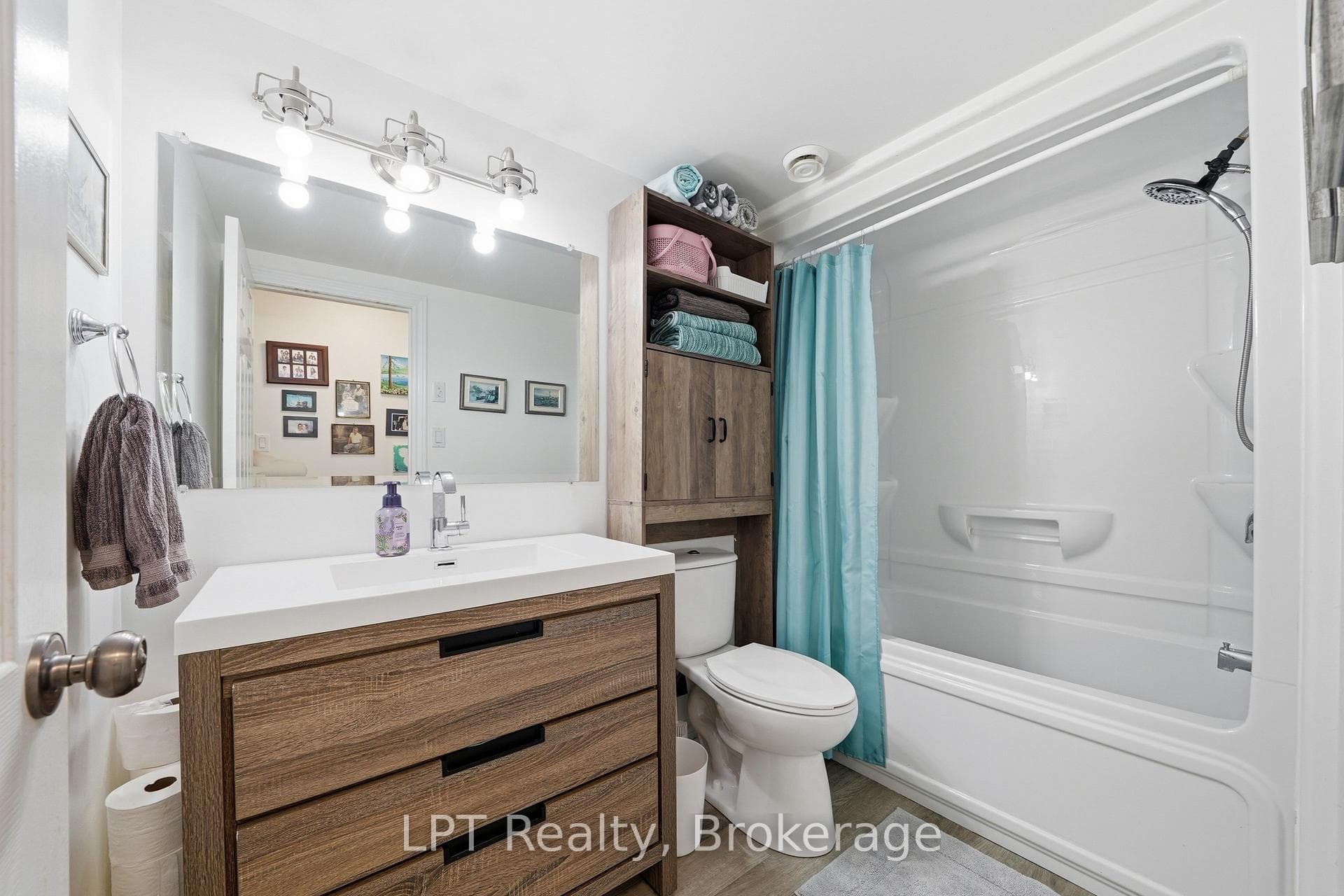 37 Lake Breeze Court Unit 5A photo 20