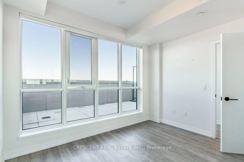 2300 St Clair Avenue Unit 527 photo 19