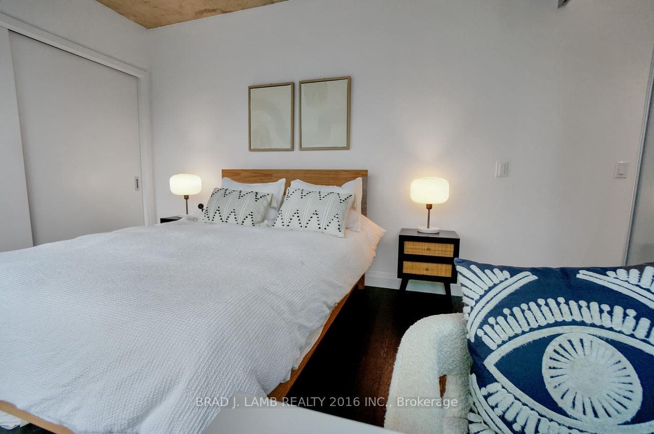 224 King Street Unit 2906 photo 7