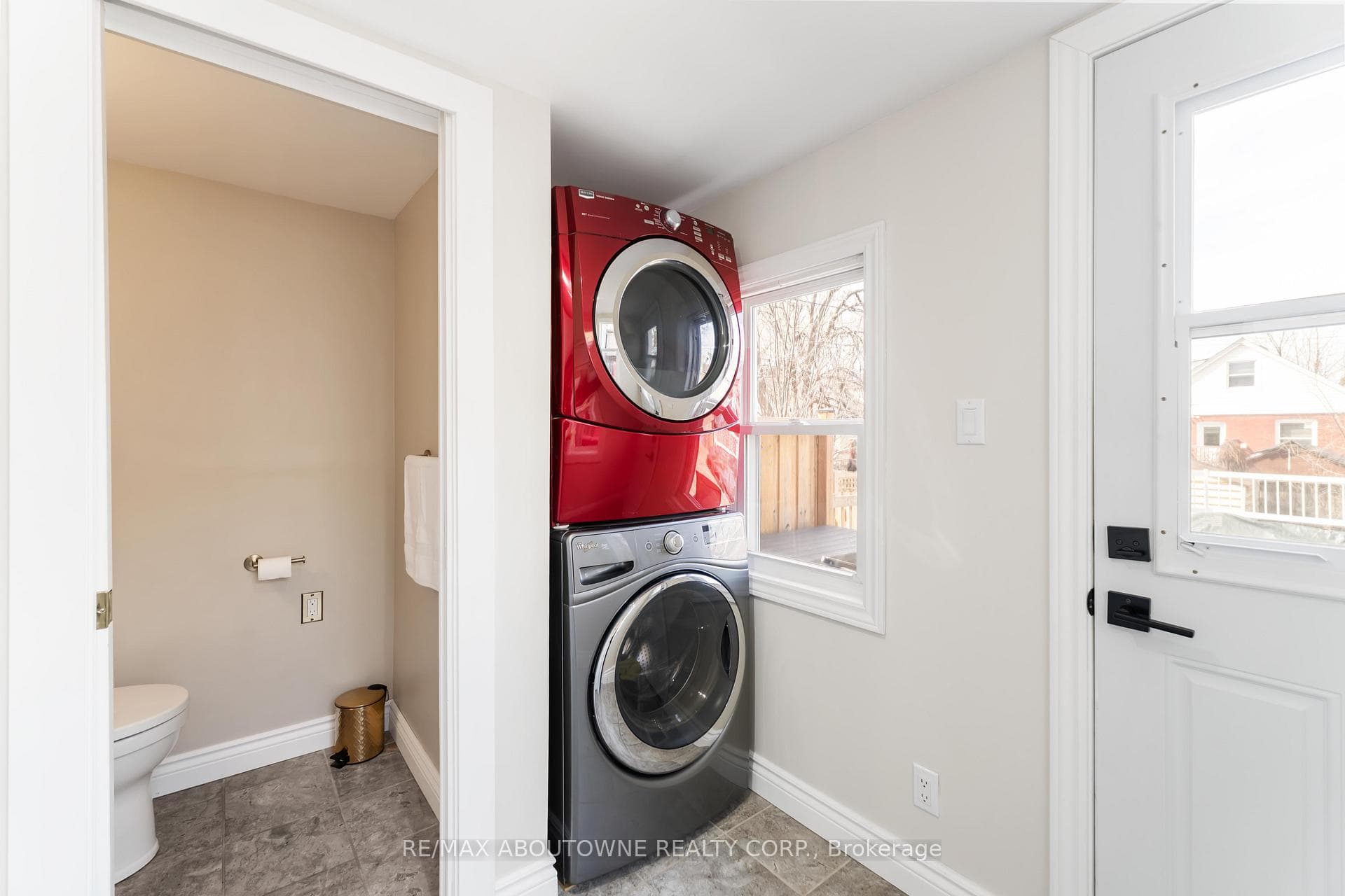 54 Weir Street photo 18