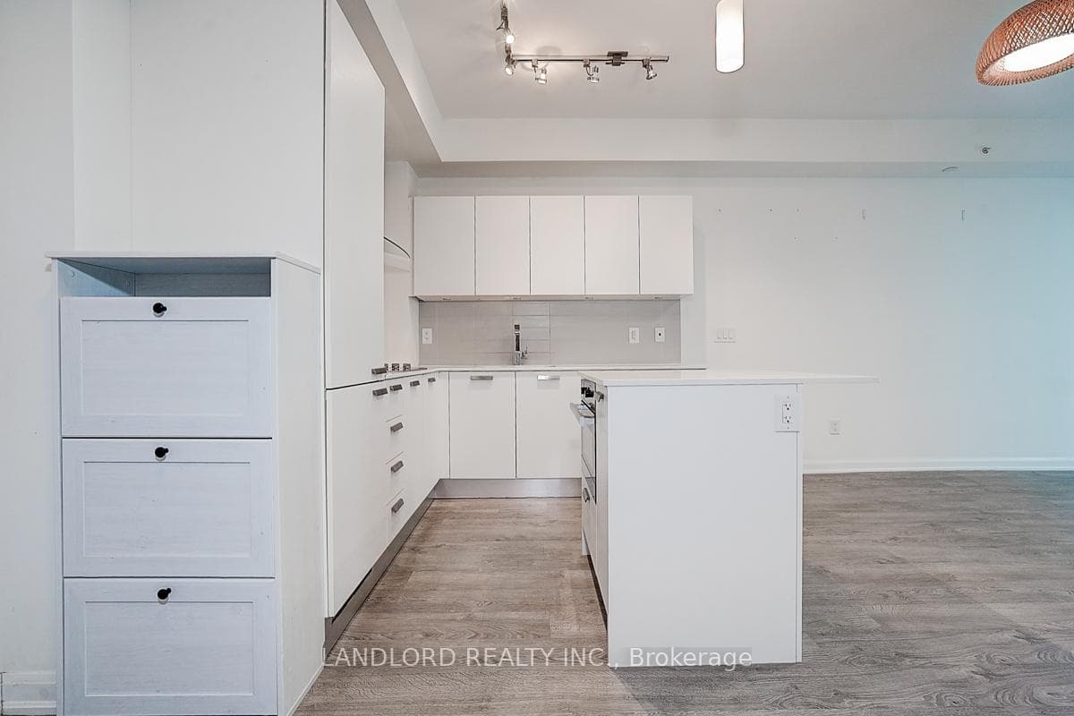 9 Bogert Avenue Unit 1804 photo 19