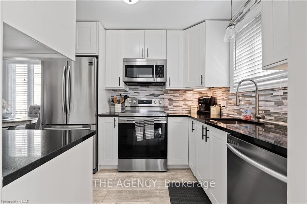 47 Greenmeadow Court photo 9