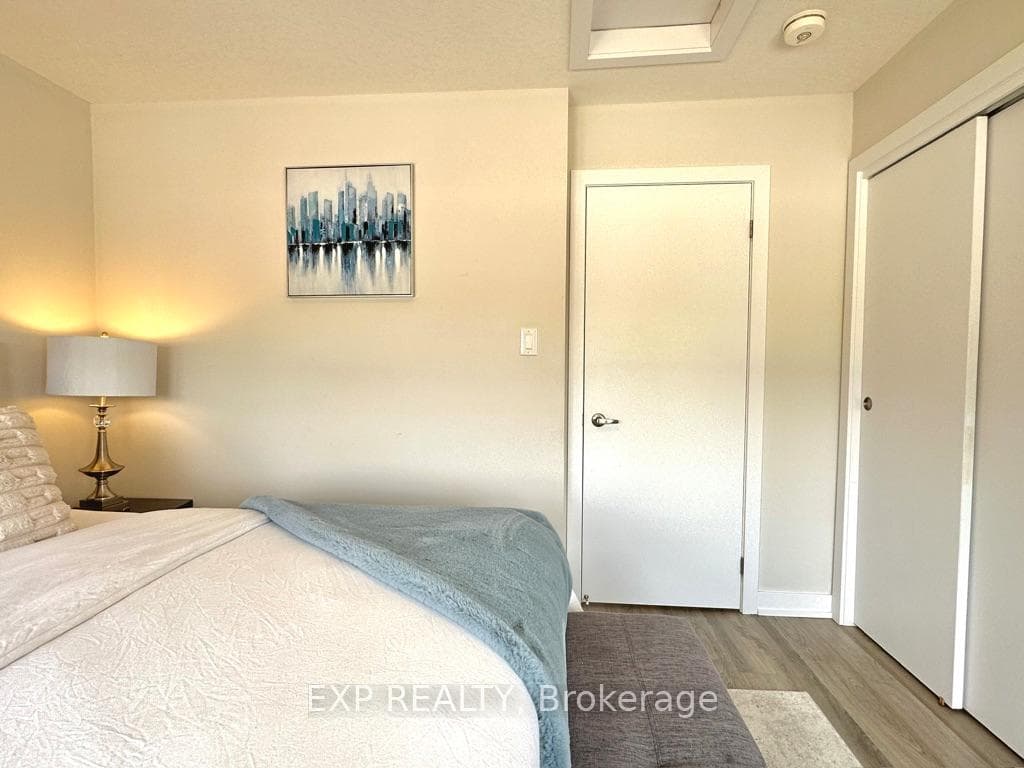 38 Markle Crescent Unit 52 photo 18