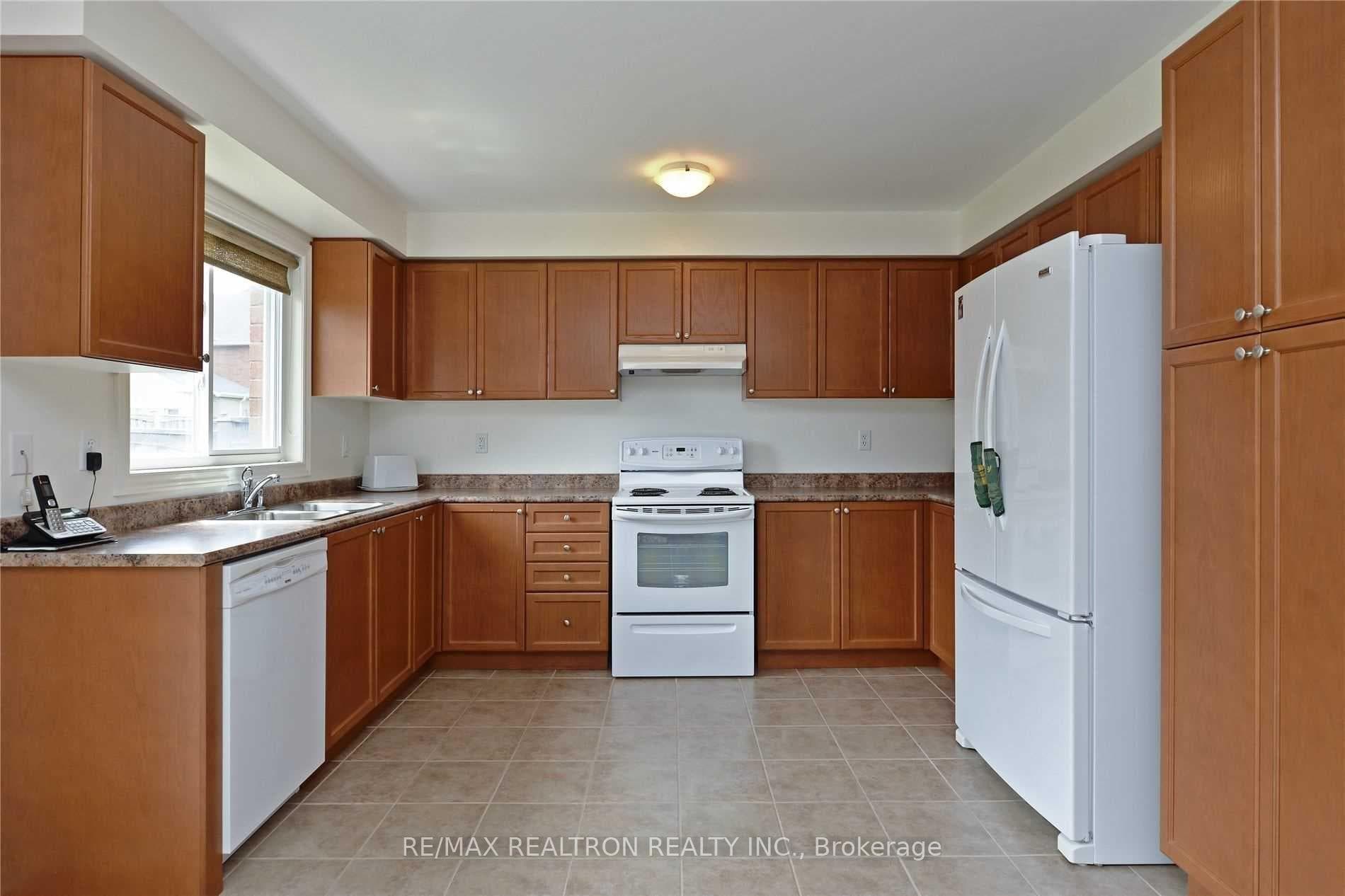 1684 Gower Drive photo 11