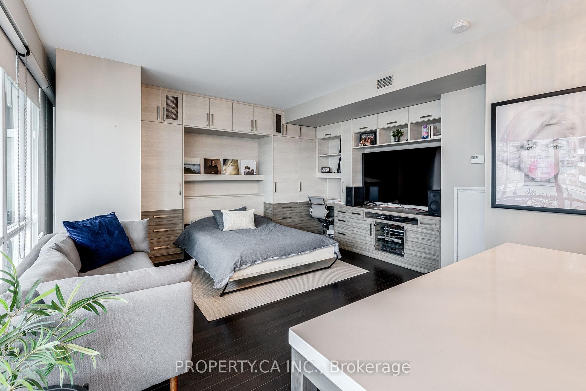 80 John Street Unit 2702 photo 2