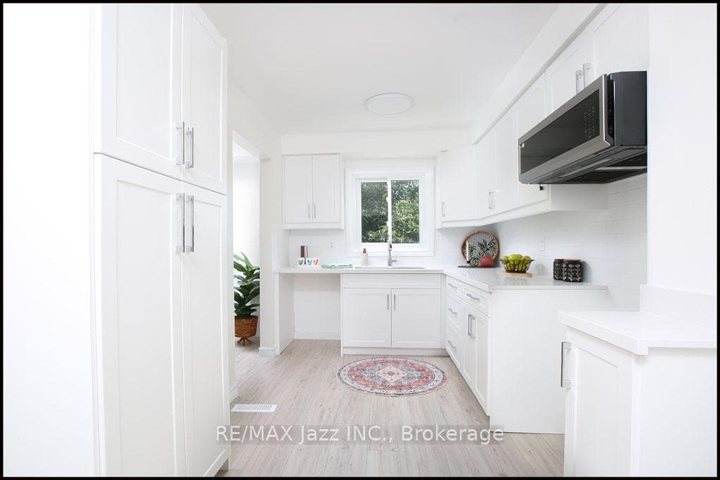 611 Galahad Drive Unit 90 photo 3