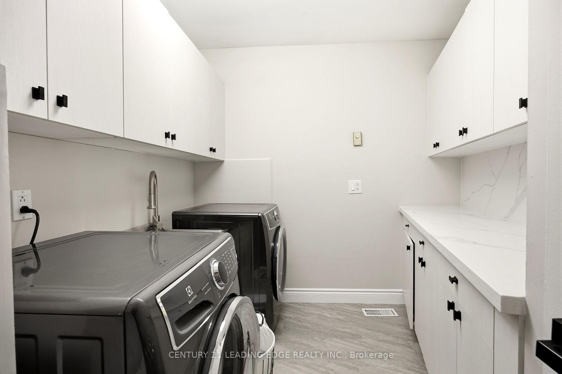 128 Marica Avenue photo 30