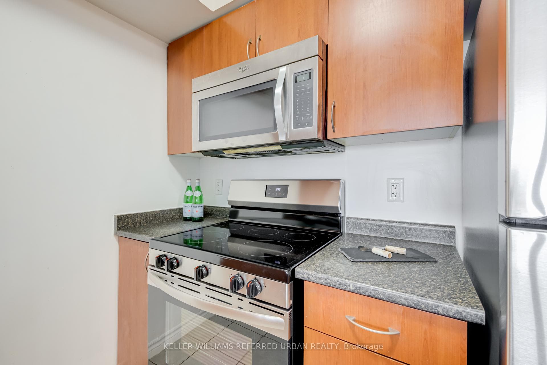 35 Saranac Boulevard Unit 814 photo 14