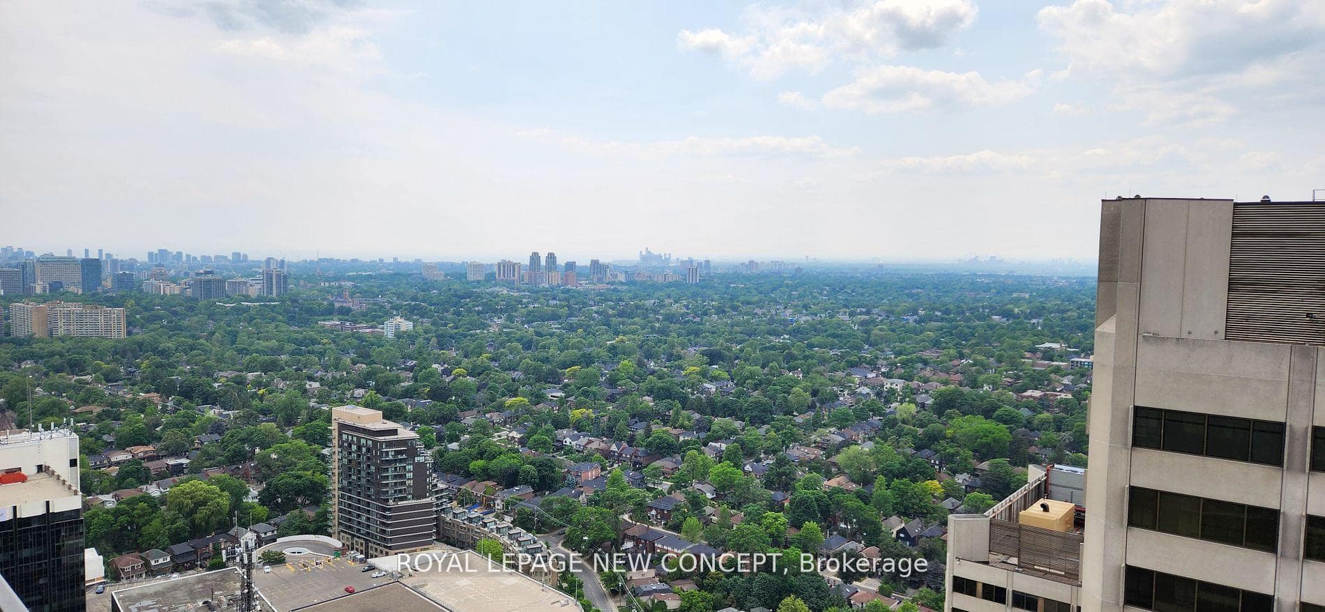 8 Eglinton Avenue Unit 3604 photo 13