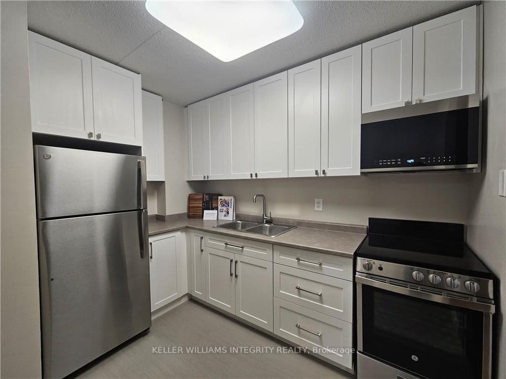1430 FIRST Street Unit 414 photo 10