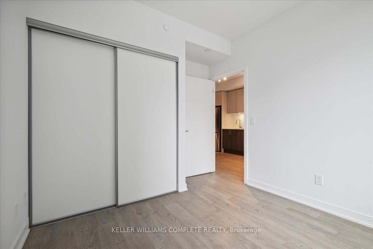 1926 Lakeshore Boulevard Unit 1515 photo 26
