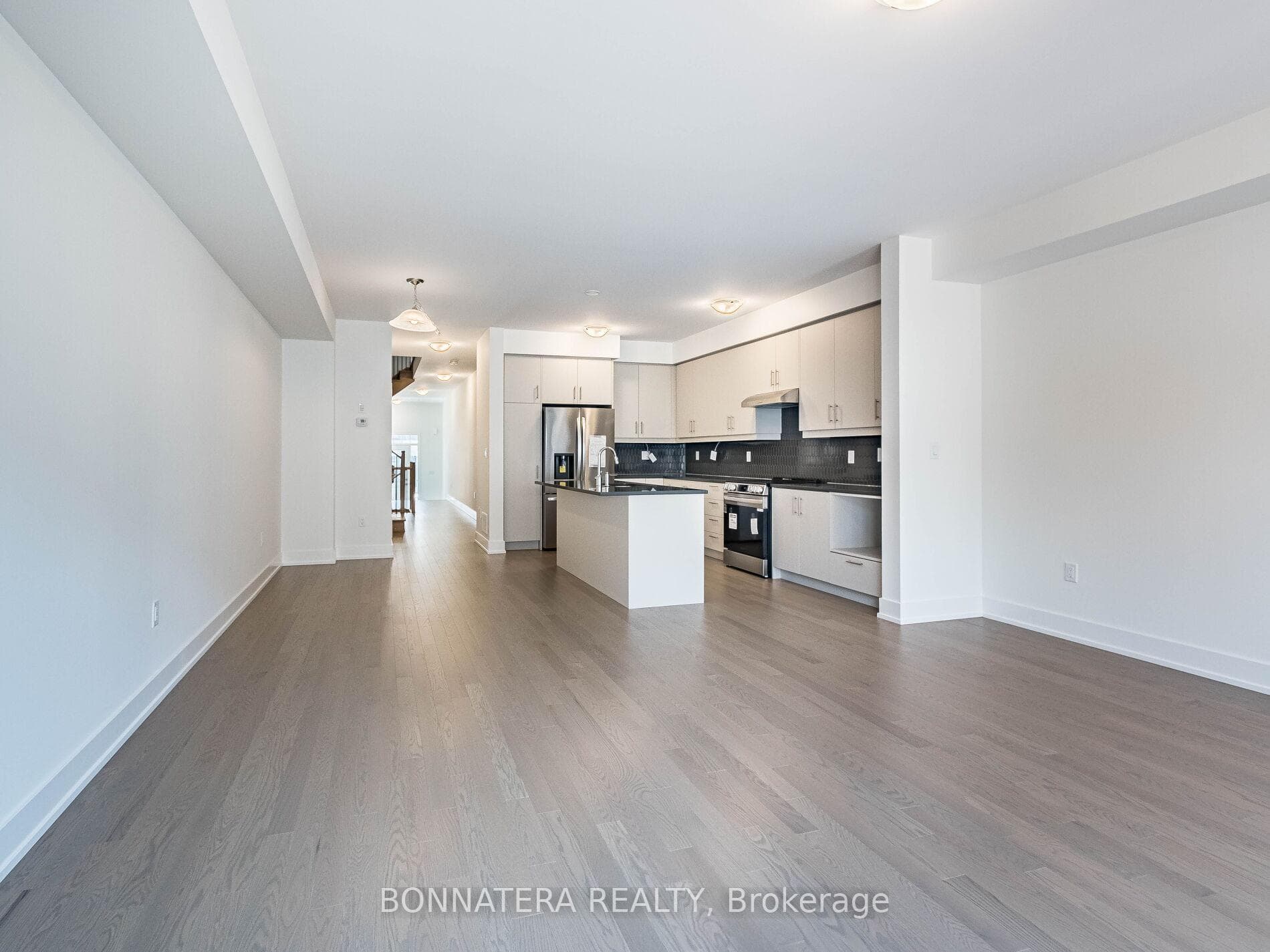 3080 Harvard Gardens photo 14