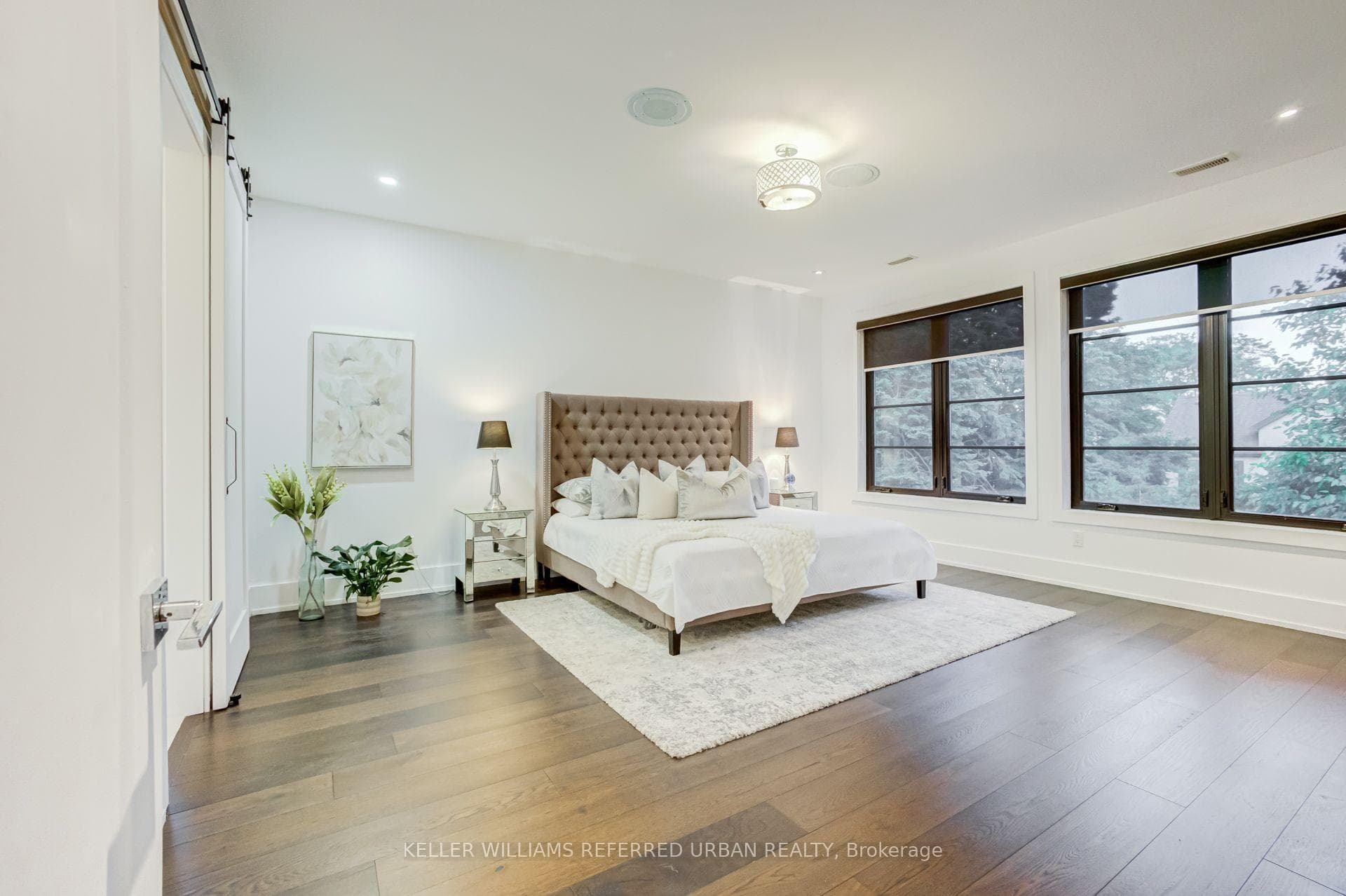 57 Ambleside Avenue photo 19