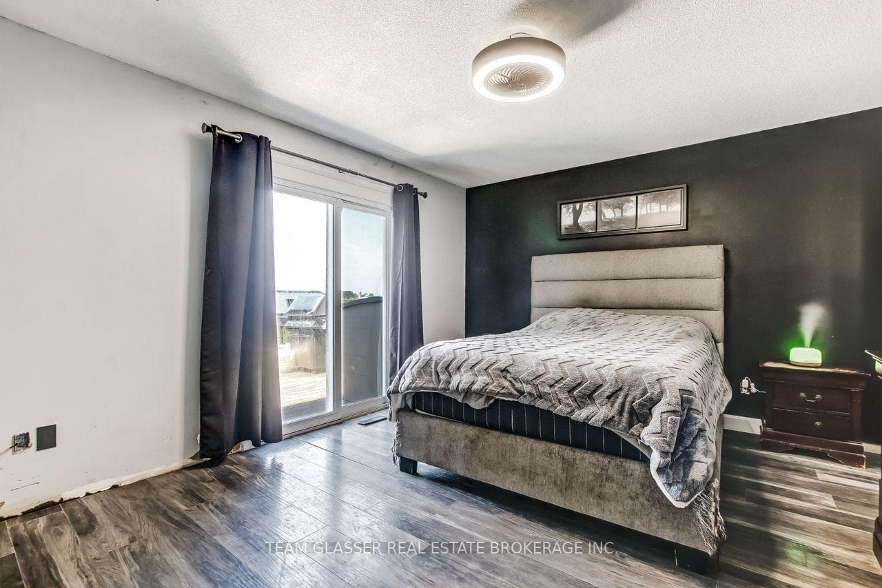 23999 Mayfair Road photo 22
