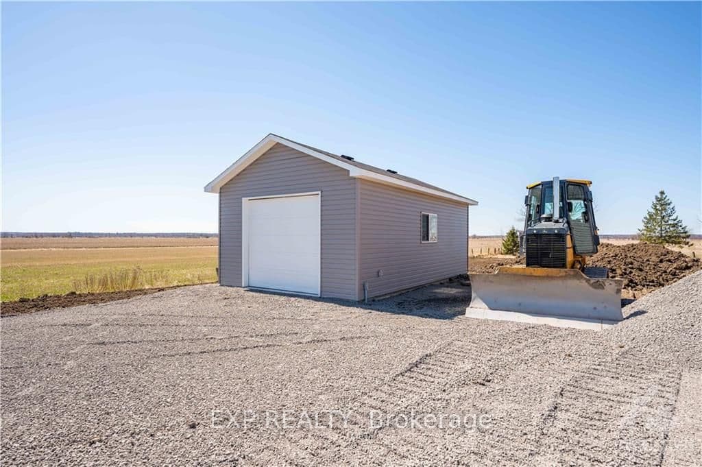 3404 BOUDREAU Road photo 4