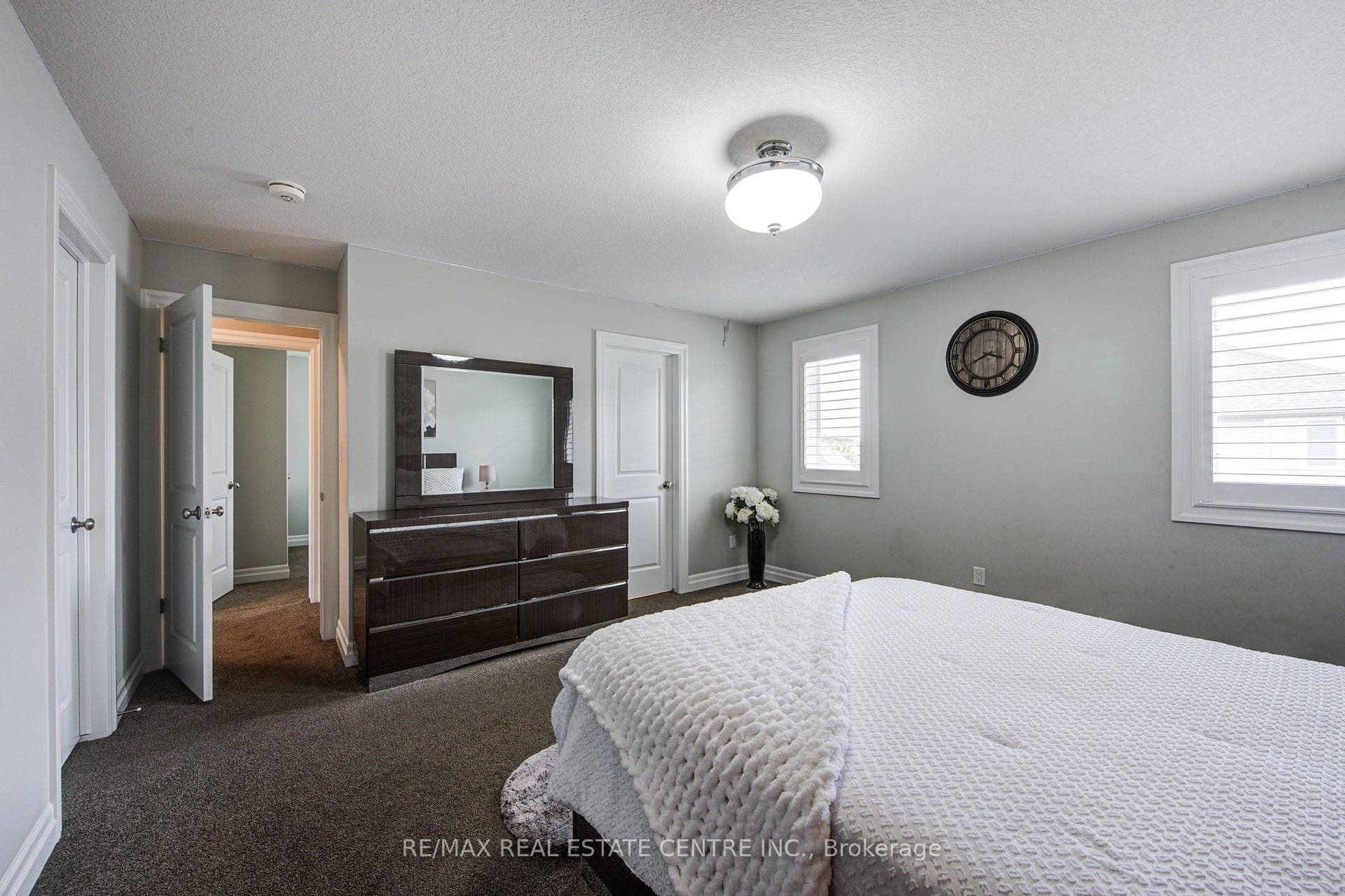 943 Downing Drive photo 32