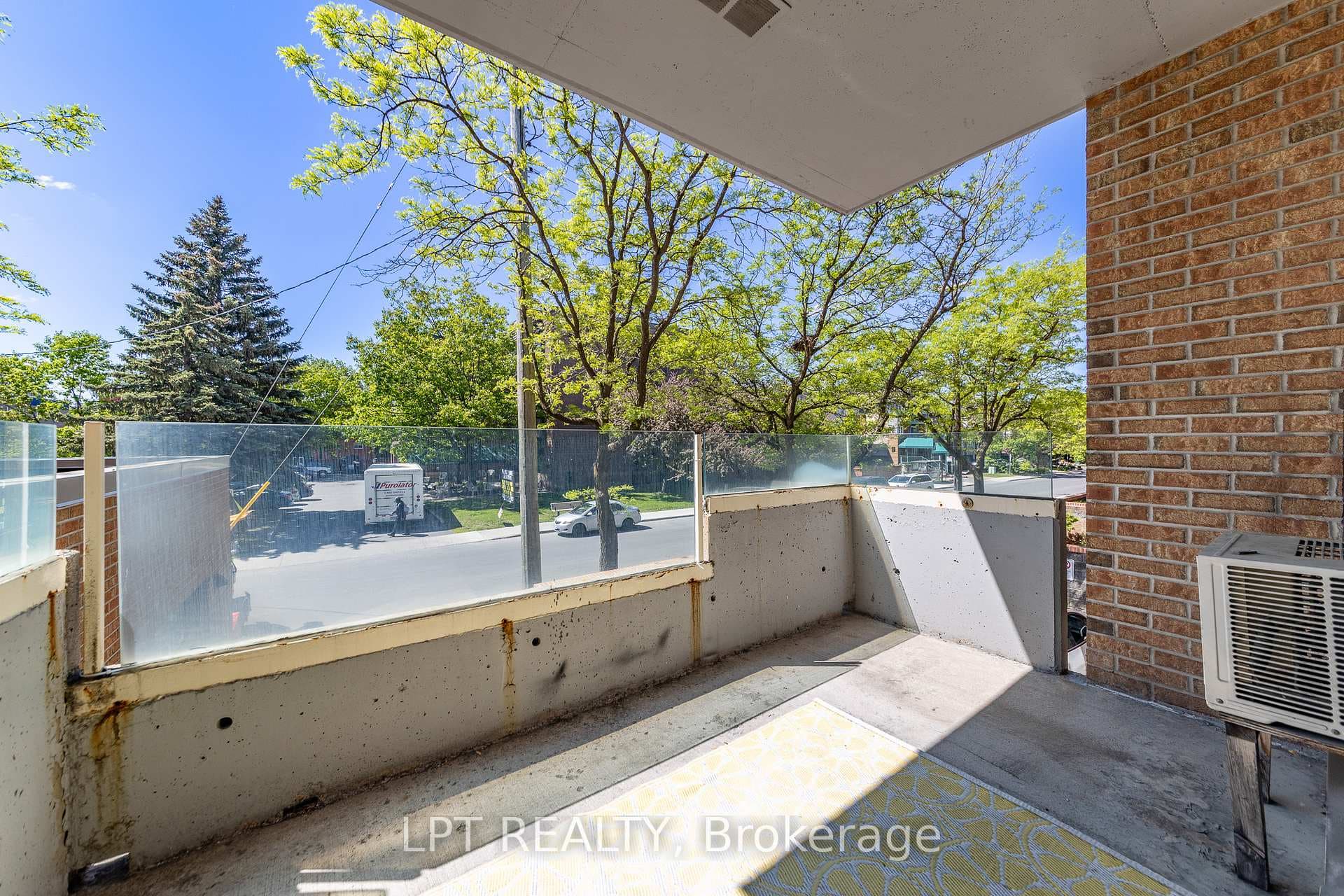 1177 Belanger Avenue Unit 206 photo 23