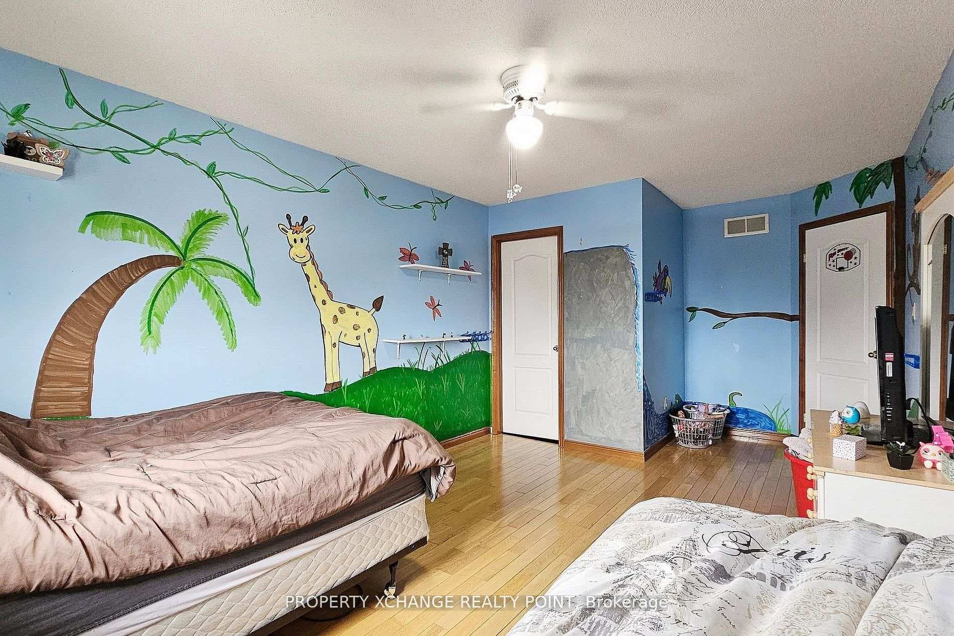69 Jacqueline Boulevard photo 40