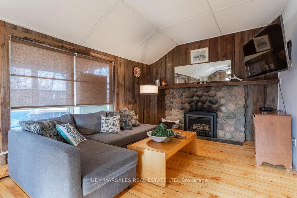 42 Osler Drive photo 19