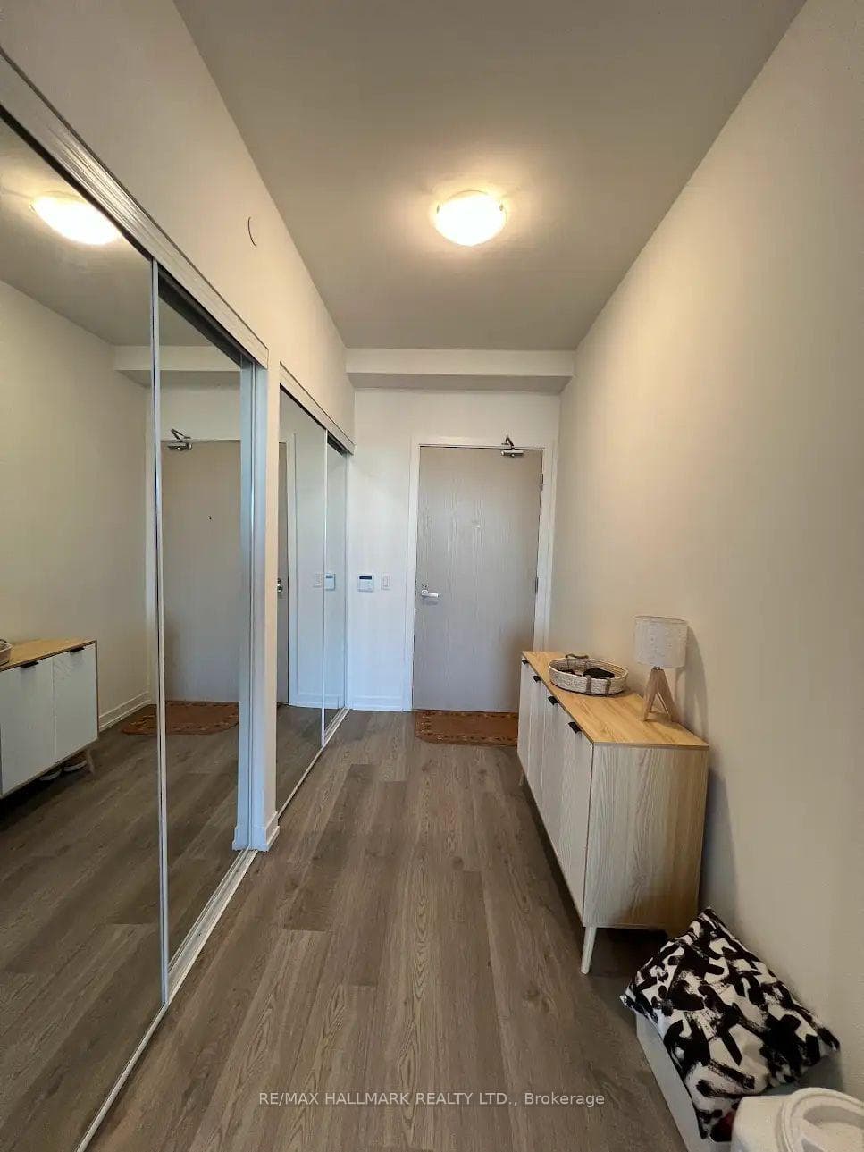 55 Cooper Street Unit 6601 photo 2