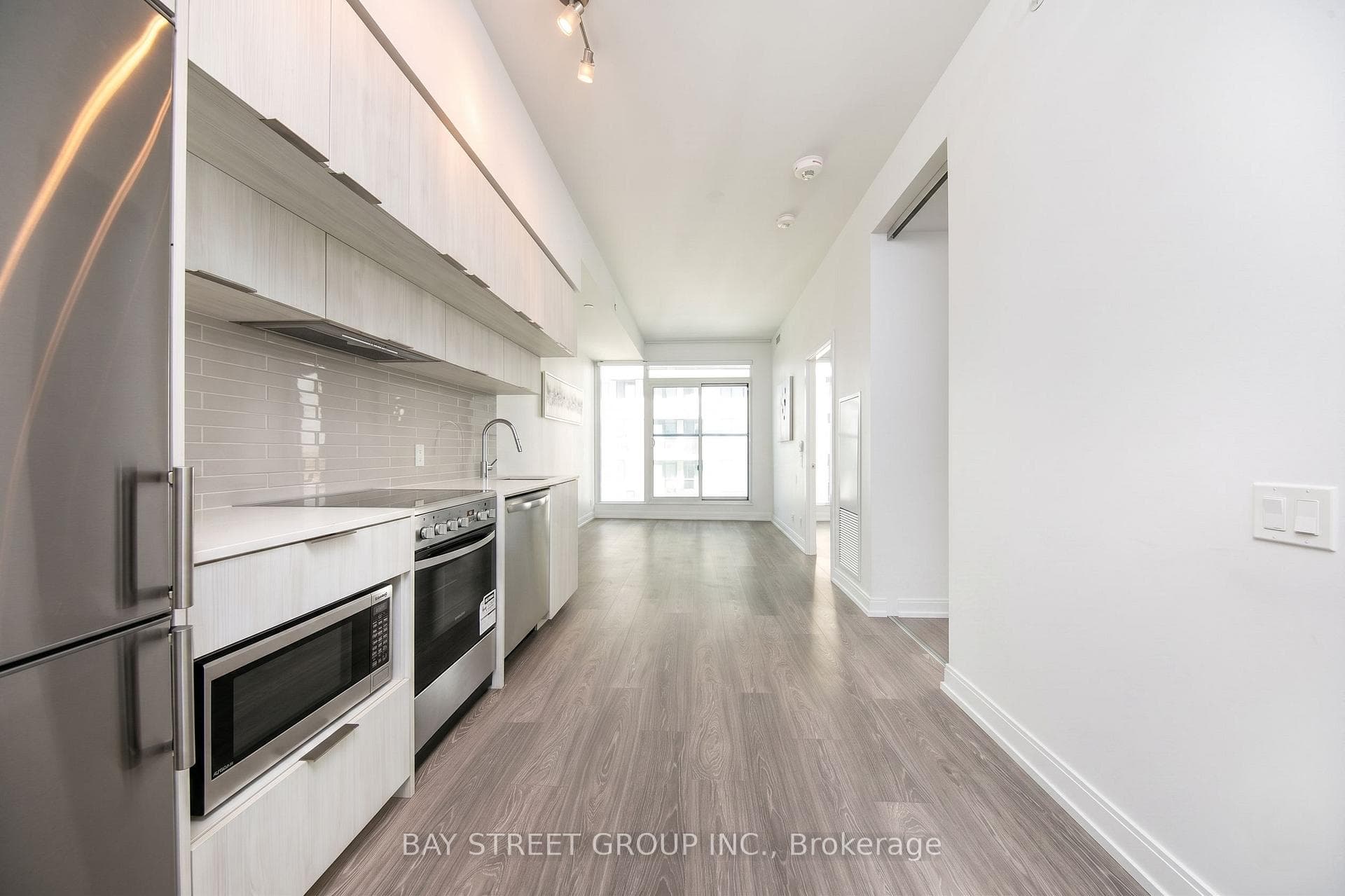 181 Dundas Street Unit 3012 photo 8
