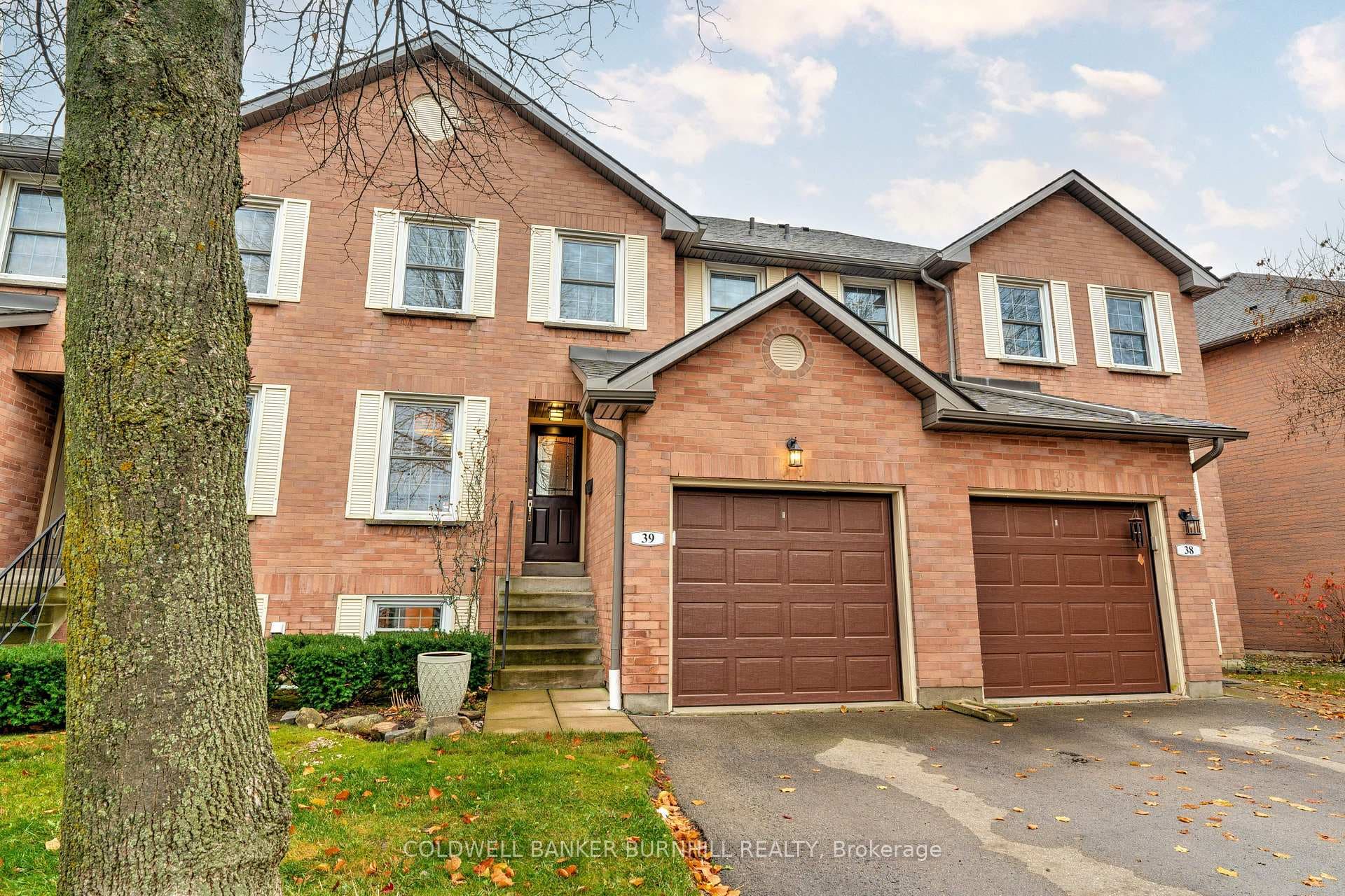 2935 Headon Forest Drive Unit 39 photo 2