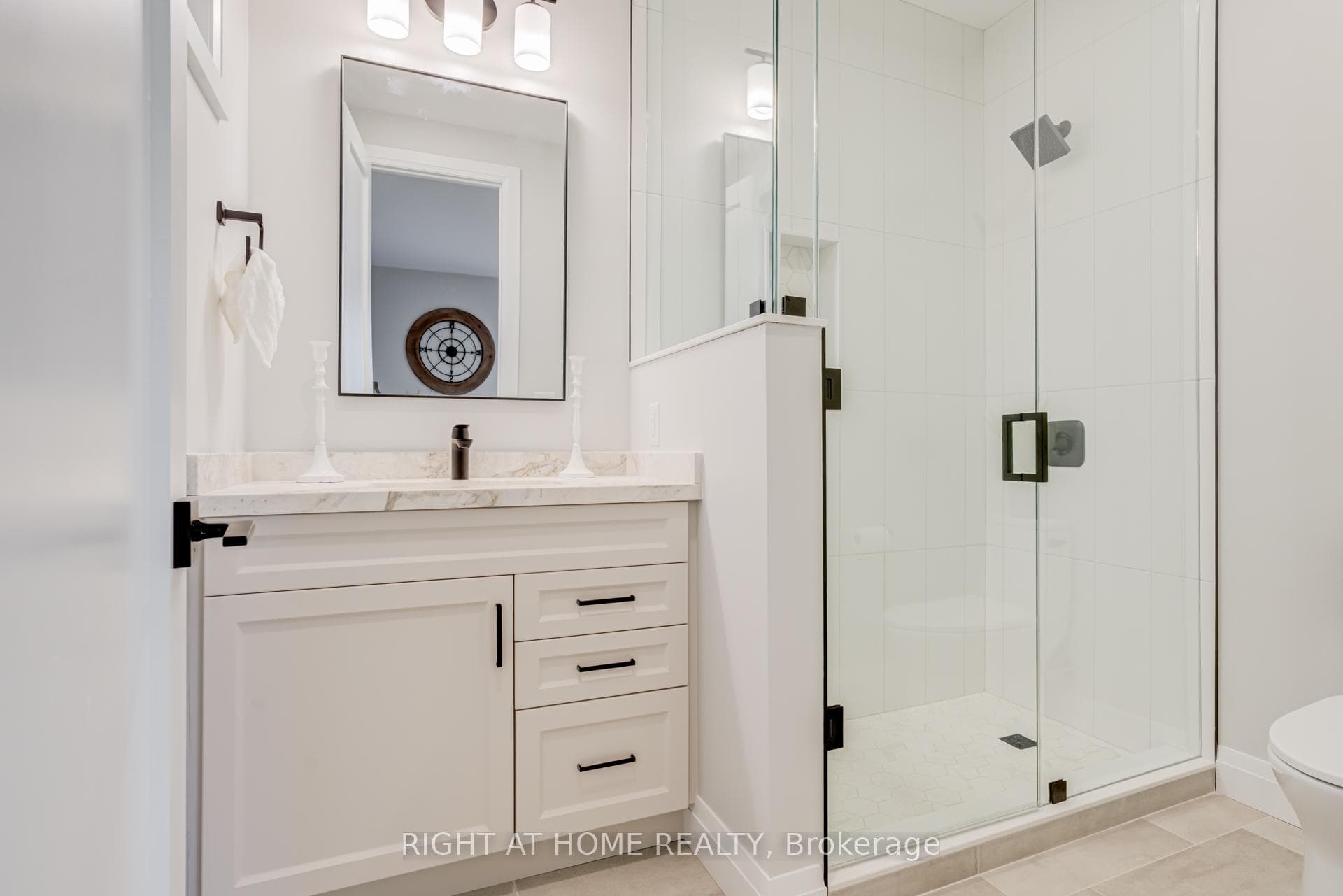 Second Ensuite