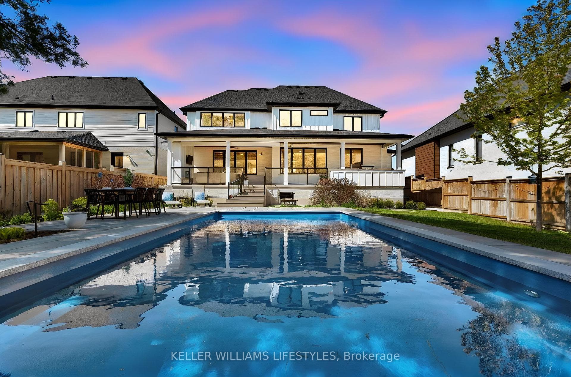 1724 Upper West Avenue photo 2