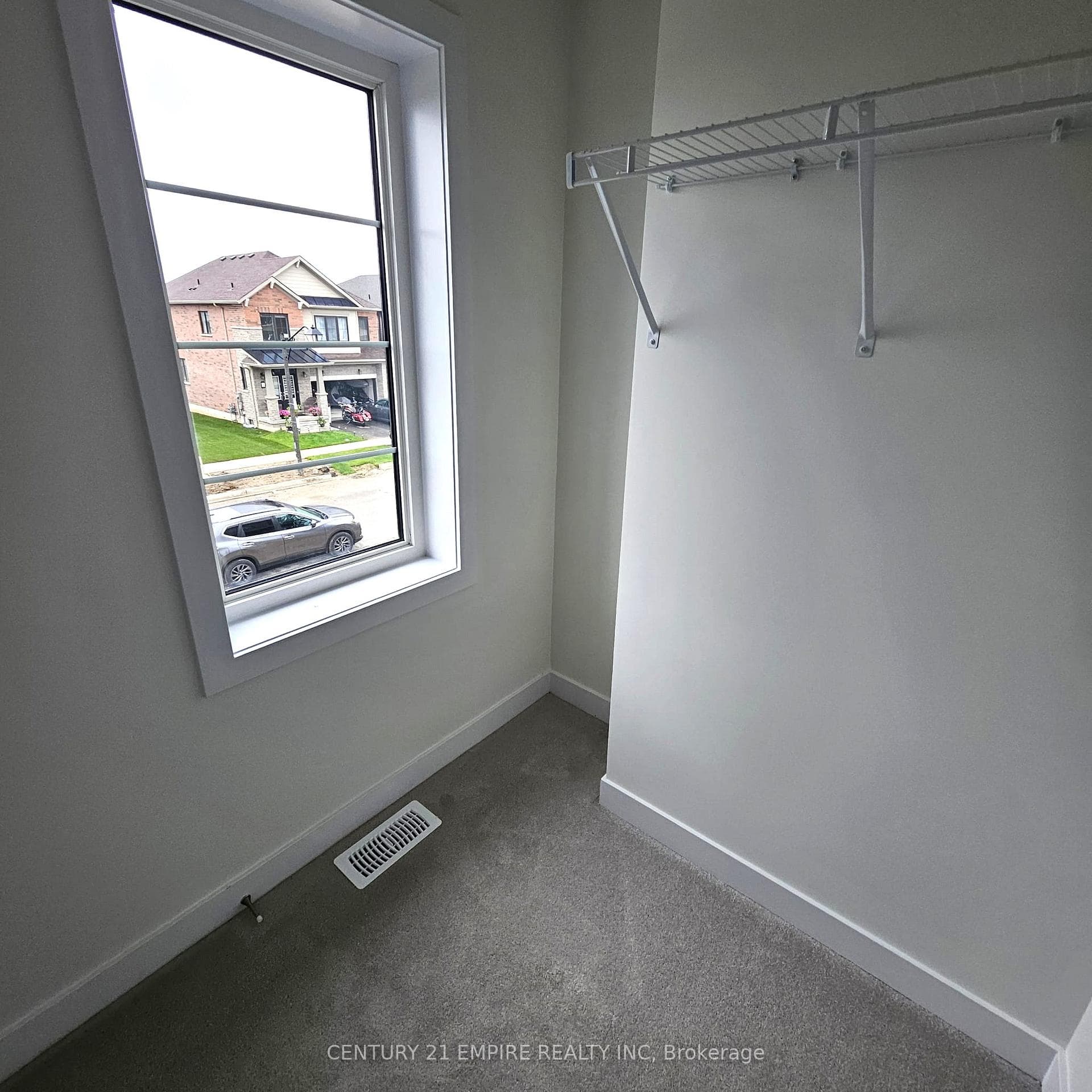 77 Monteith Drive photo 24
