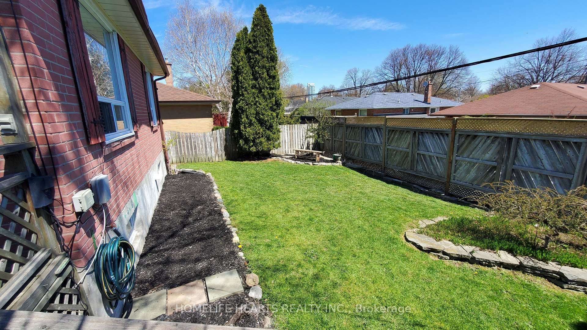 1143 Brimley Road photo 25