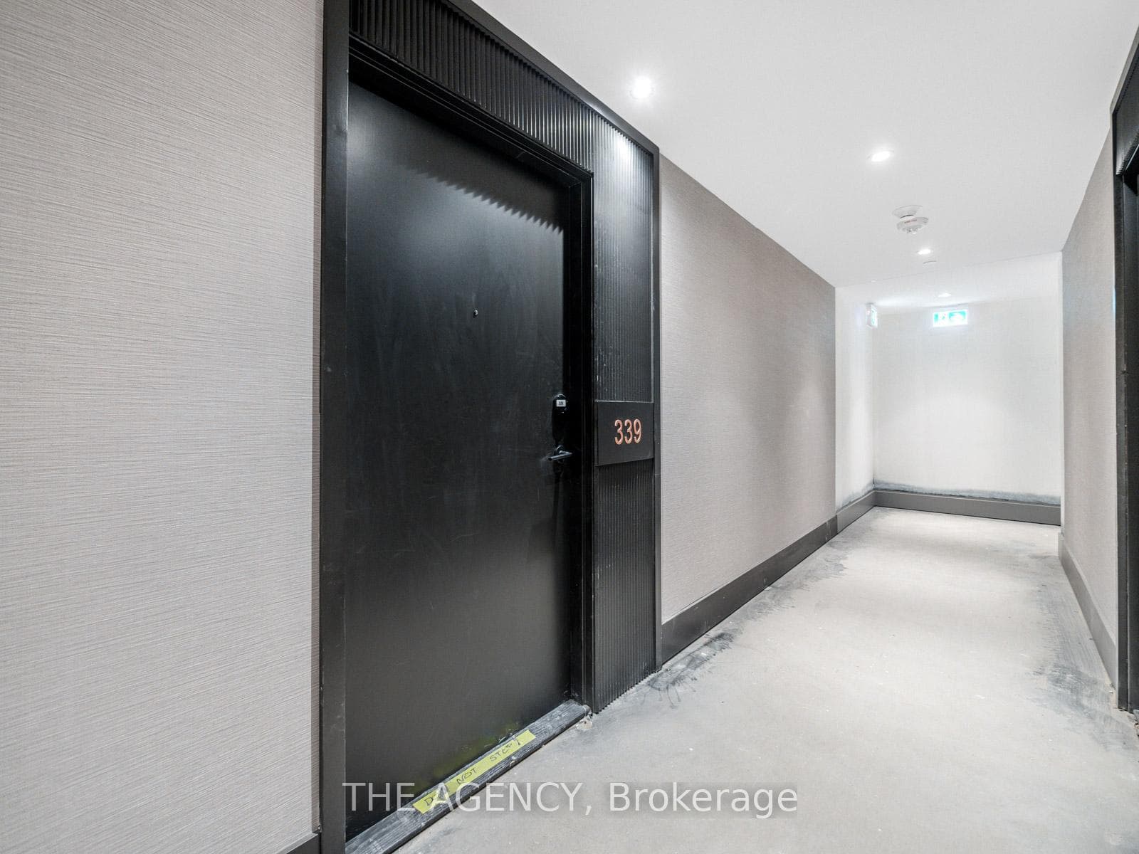 2450 Old Bronte Road Unit 339 photo 5