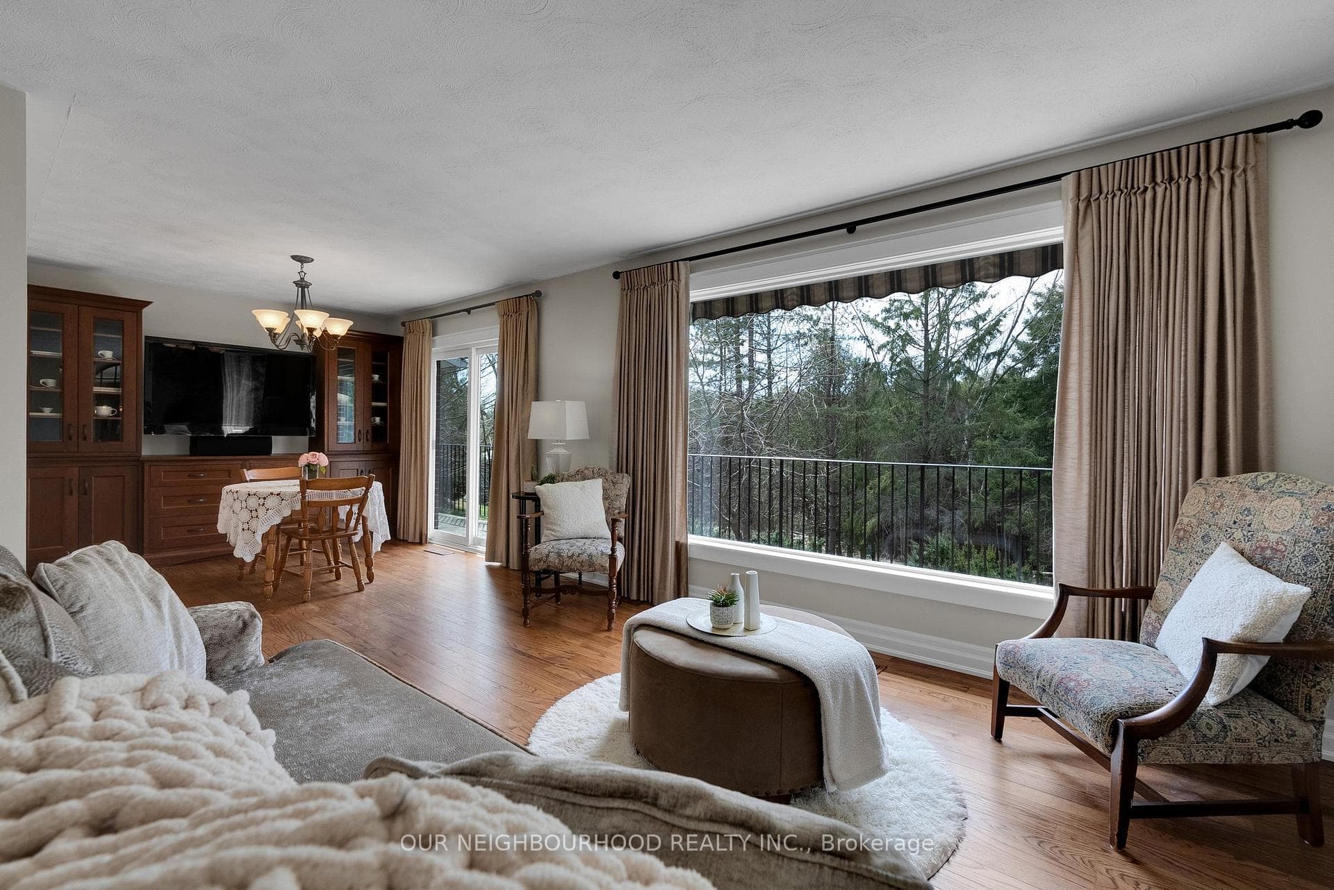 4582 Walsh Road photo 22