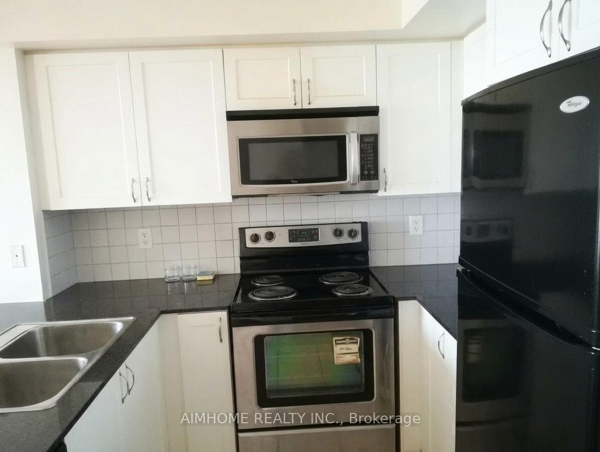 1070 Sheppard Avenue Unit 1207 photo 5