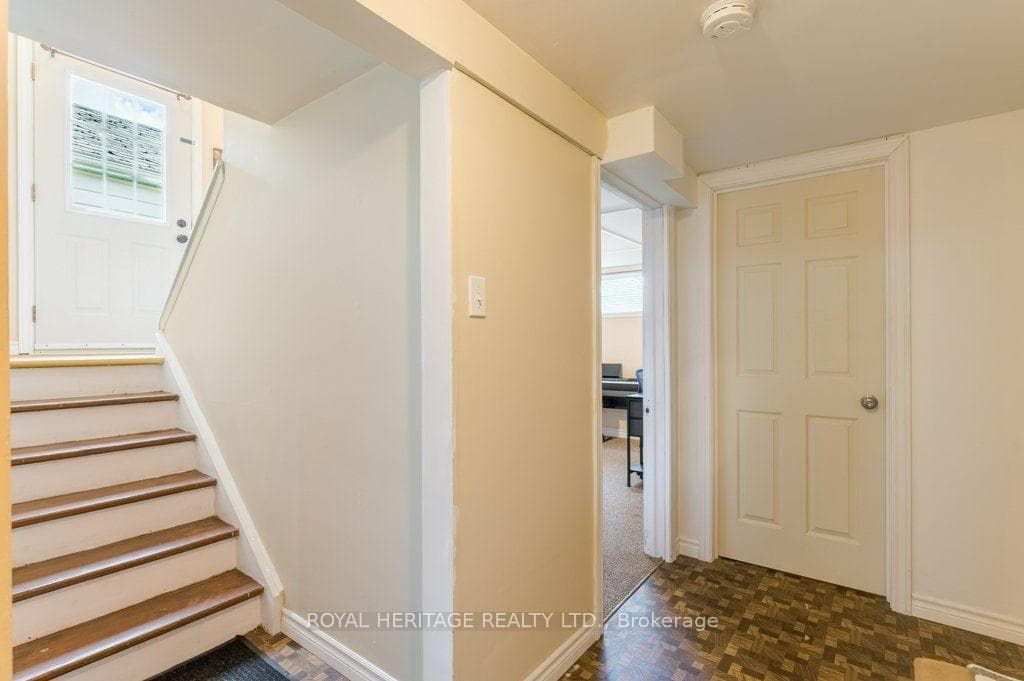 STAIRS TO BASEMENT