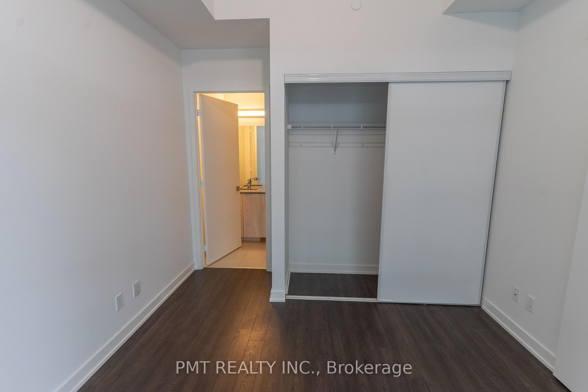 30 Ordnance Street Unit 306 photo 6