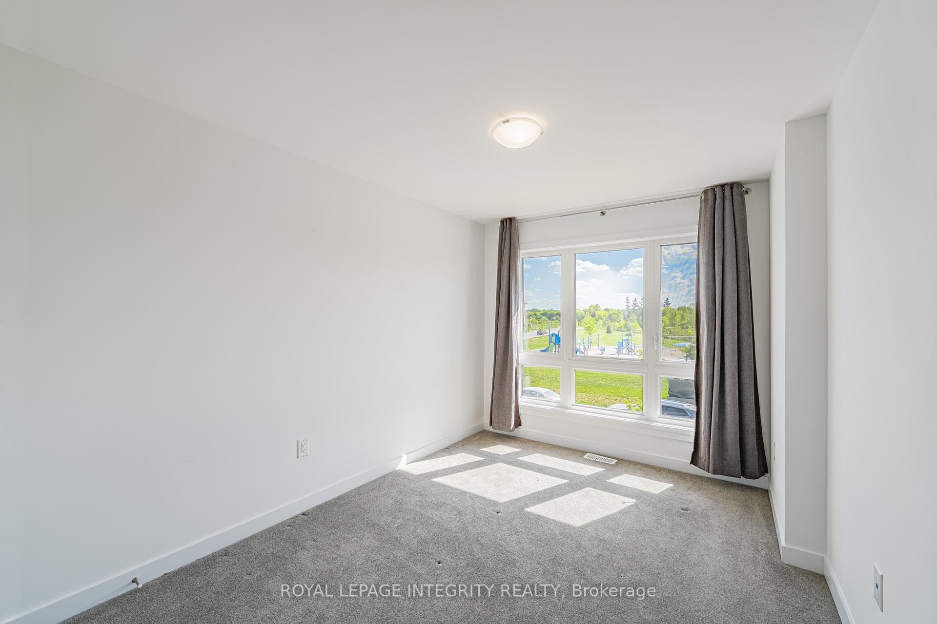 53 MAIZE Street photo 25