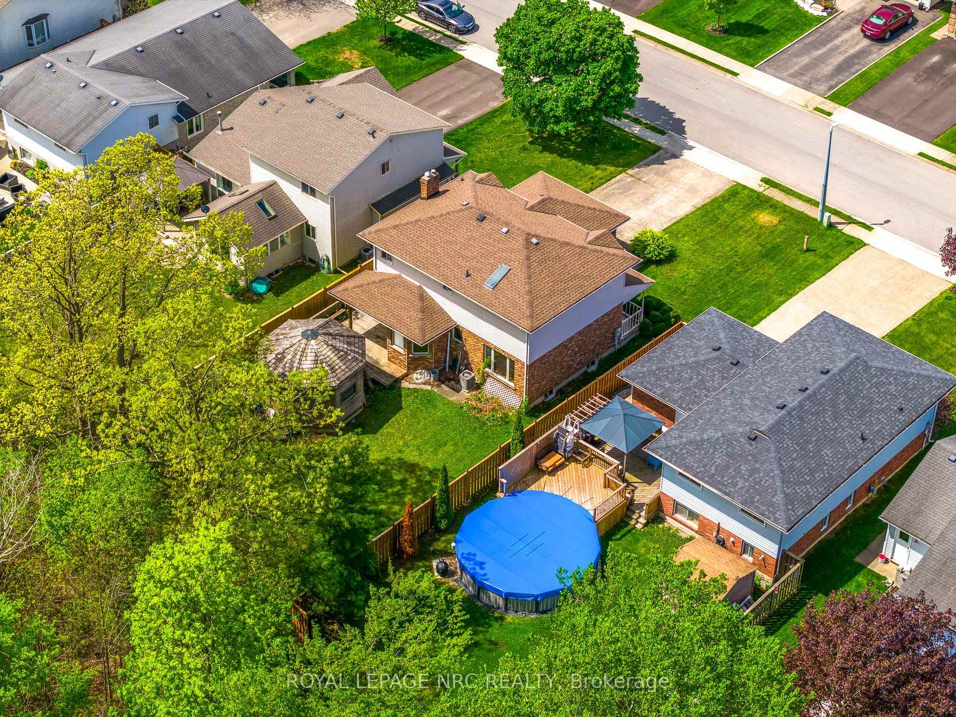 83 MELISSA Crescent photo 27