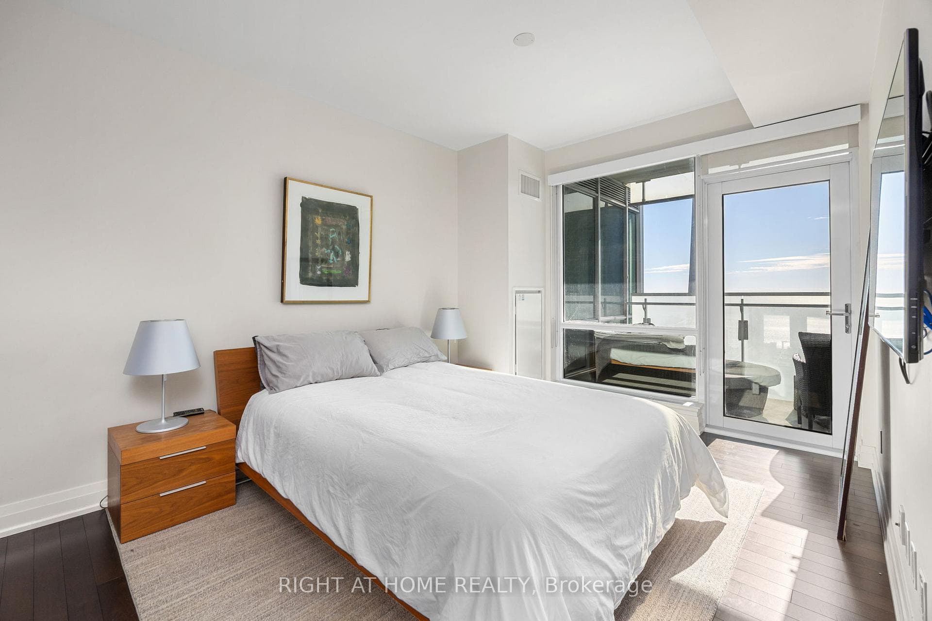 80 John Street Unit 3901 photo 11